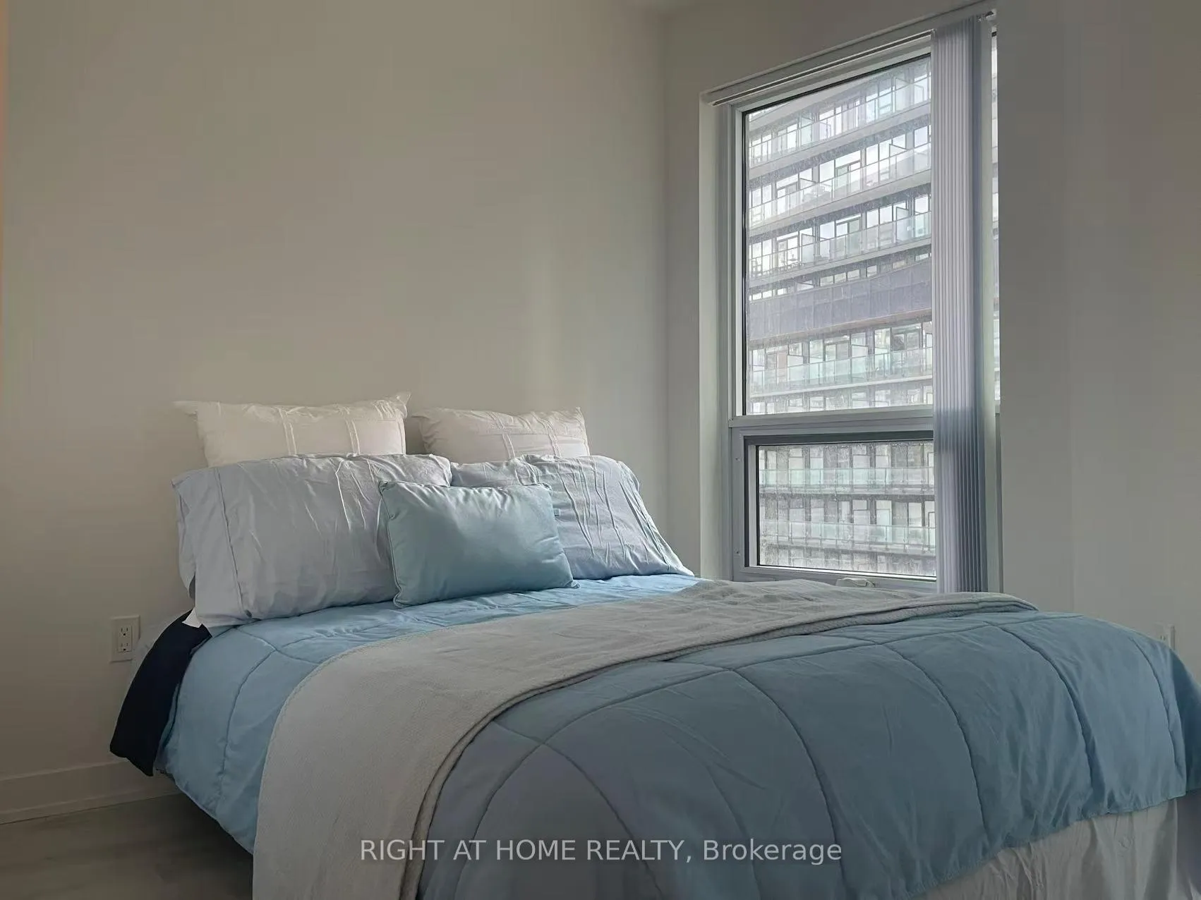 Photo 12 of Unit 303, 110 Broadway Avenue, Toronto, Mount Pleasant West — HOMEH