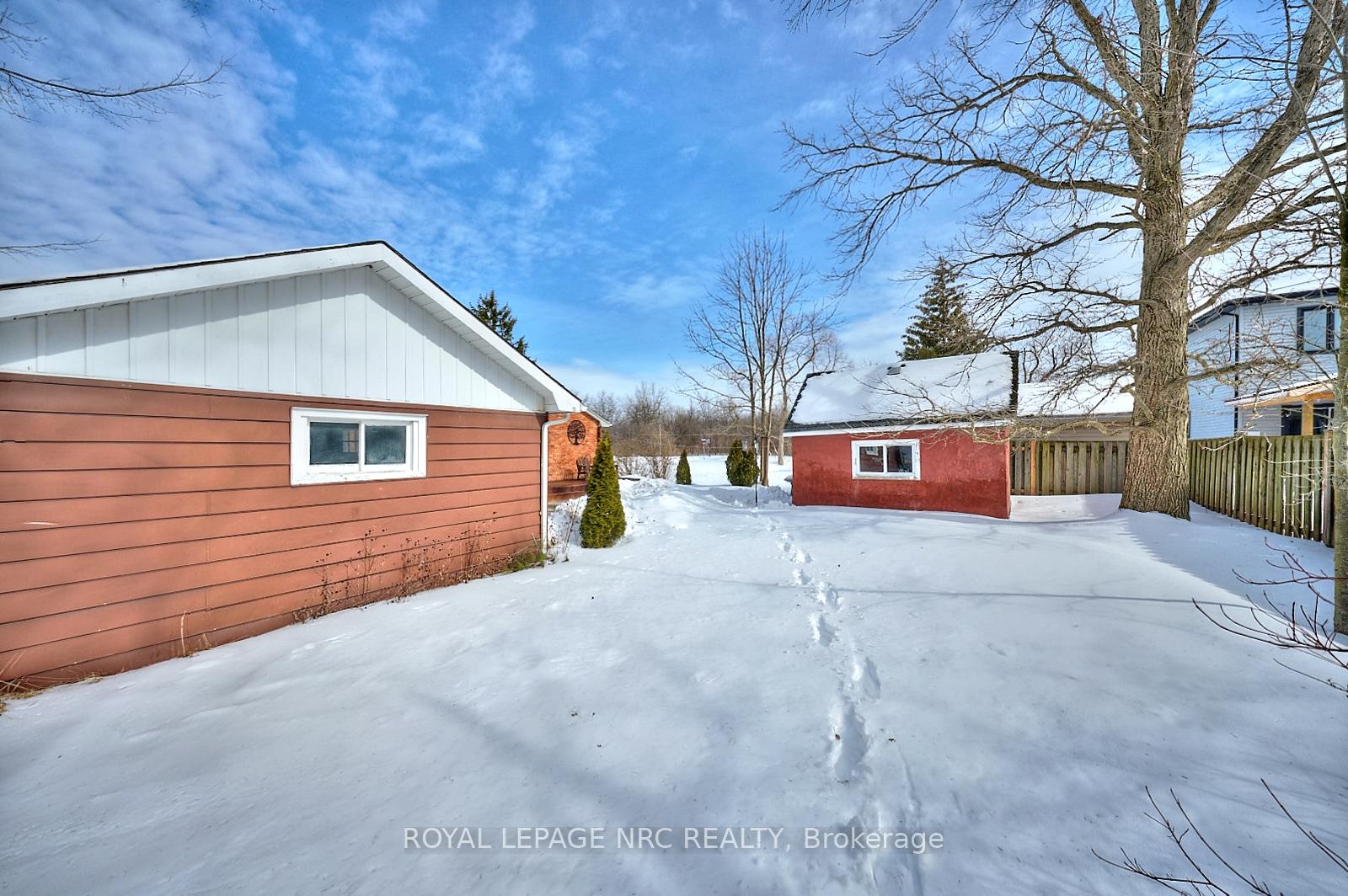 Photo 9 of 21 Melrose Avenue, Thorold, Port Robinson — HOMEH