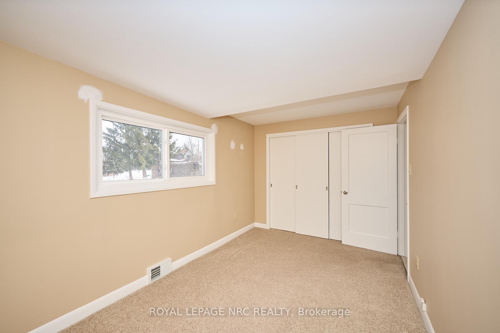 Photo 22 of 21 Melrose Avenue, Thorold, Port Robinson — HOMEH