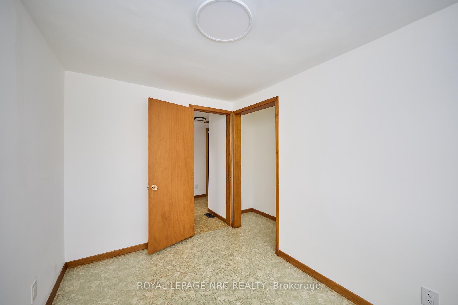 Photo 25 of 21 Melrose Avenue, Thorold, Port Robinson — HOMEH
