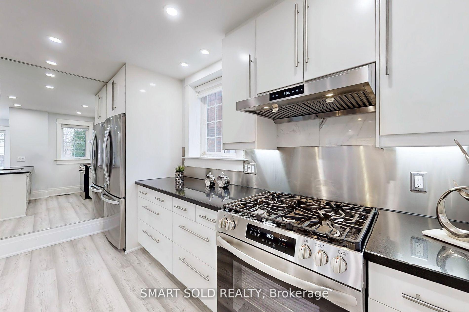 Photo 15 of 328 Warren Road, Toronto, Forest Hill South — HOMEH