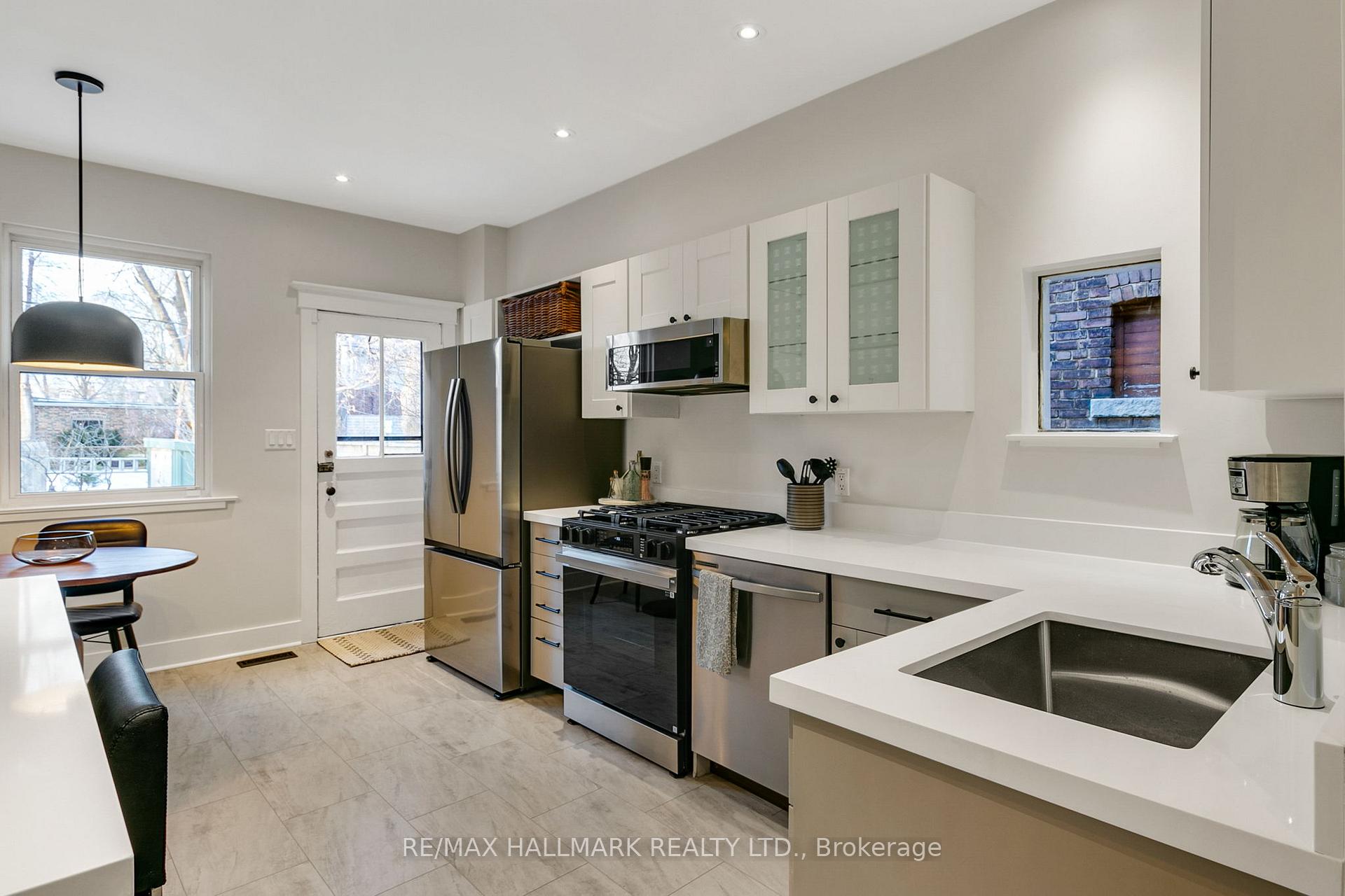 Photo 10 of 38 Eastmount Avenue, Toronto, Playter Estates-Danforth — HOMEH