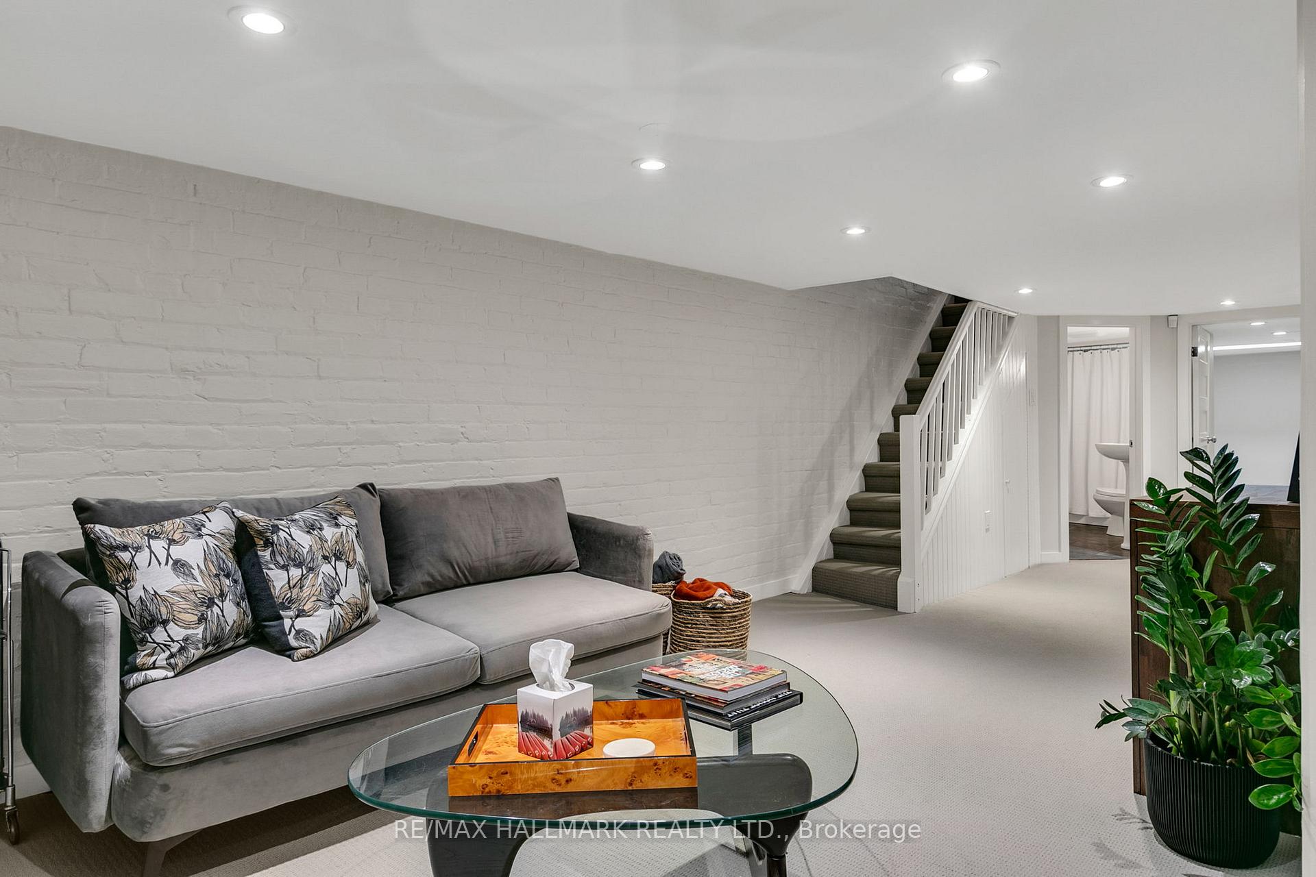 Photo 21 of 38 Eastmount Avenue, Toronto, Playter Estates-Danforth — HOMEH