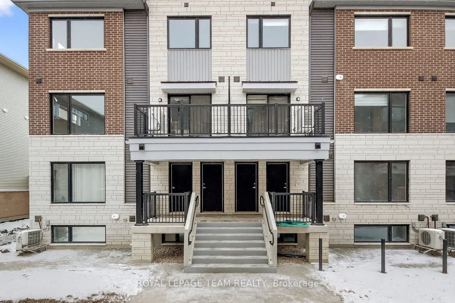 Photo 1 of Unit 18, 301 Glenroy Gilbert Drive N, Ottawa, Barrhaven - Strandherd — HOMEH