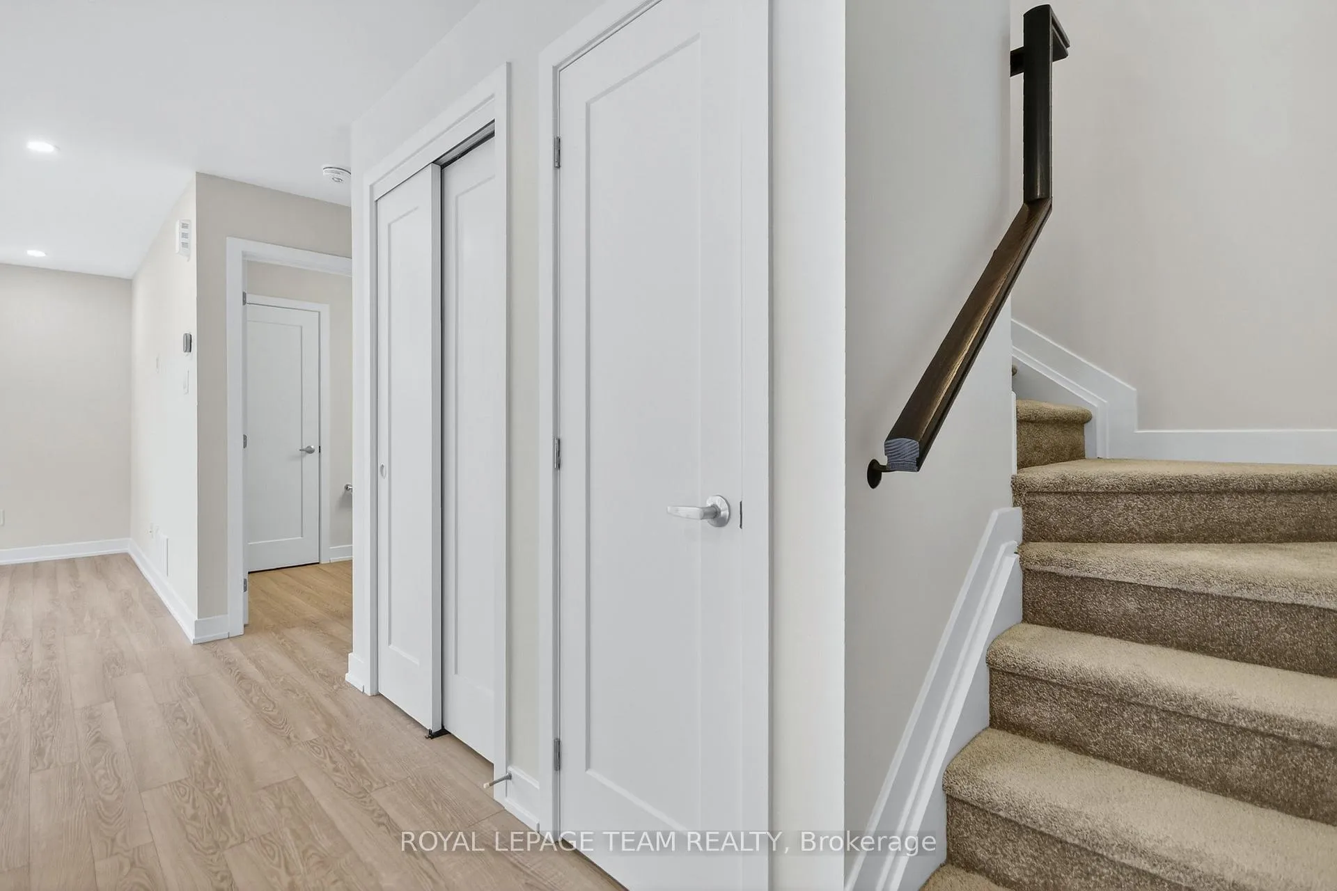 Photo 21 of Unit 18, 301 Glenroy Gilbert Drive N, Ottawa, Barrhaven - Strandherd — HOMEH