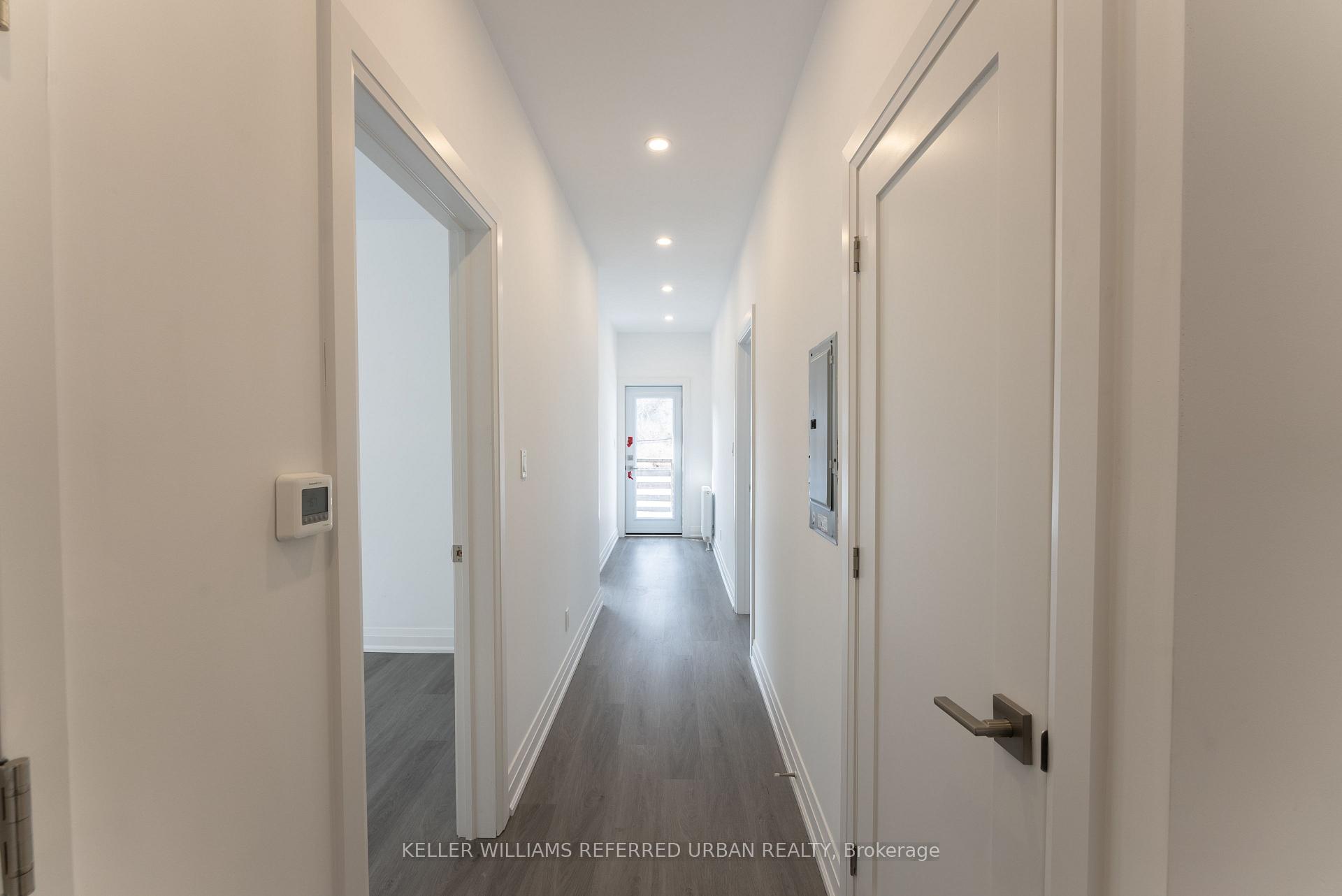 Photo 9 of Unit 2nd, 8 Glen Edyth Drive, Toronto, Casa Loma — HOMEH