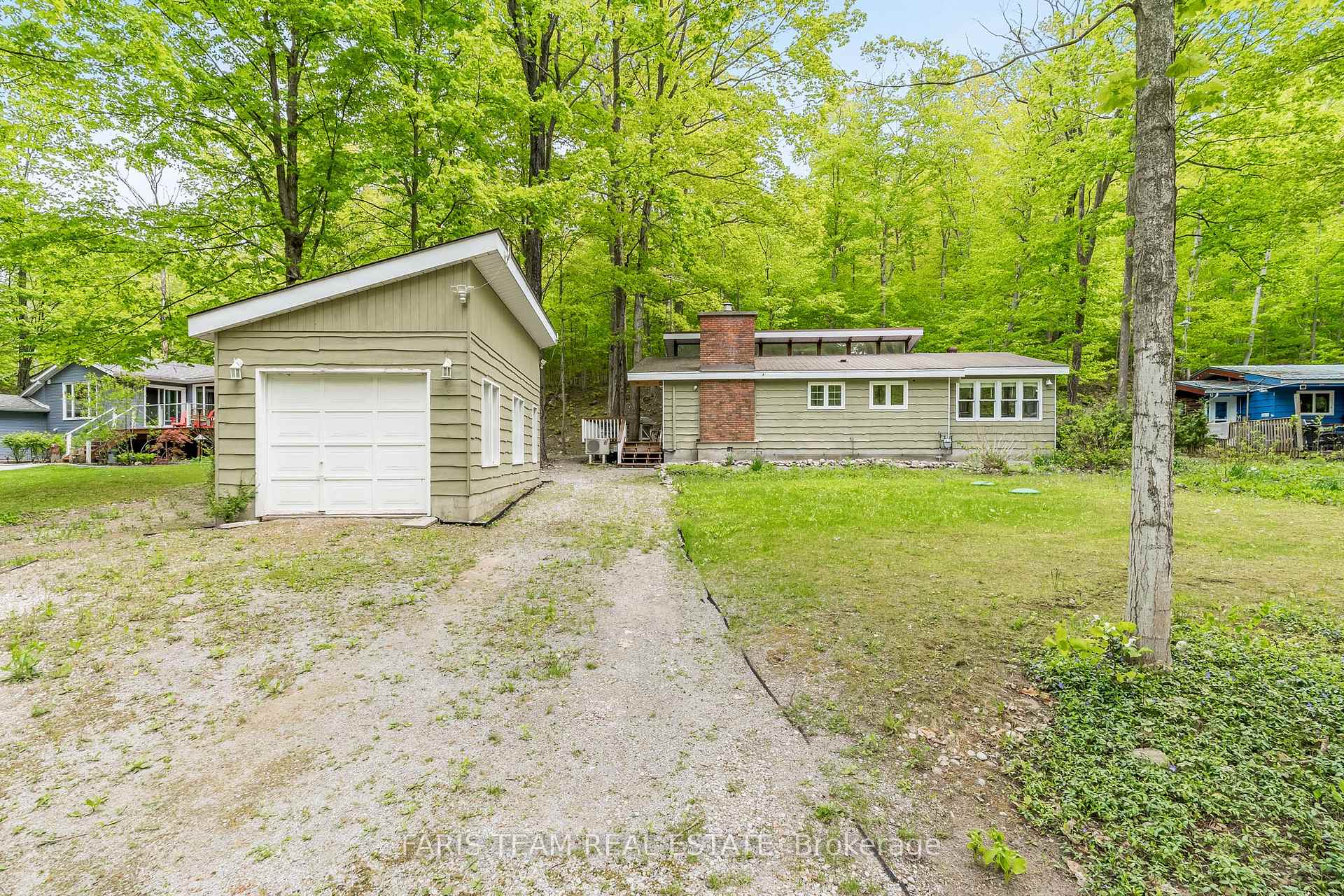 Photo 2 of 105 Silver Birch Drive, Tiny, Rural Tiny — HOMEH