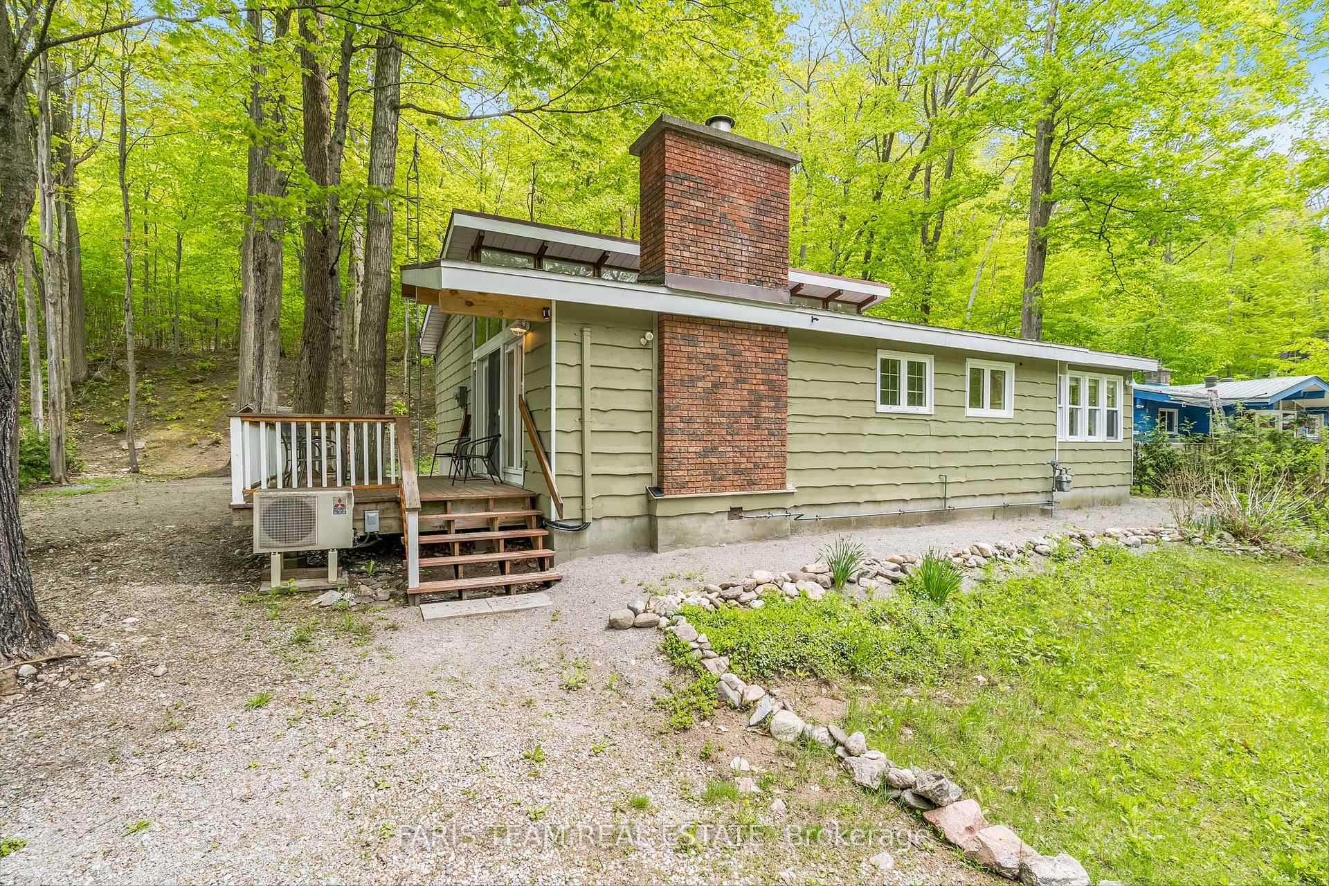 Photo 3 of 105 Silver Birch Drive, Tiny, Rural Tiny — HOMEH