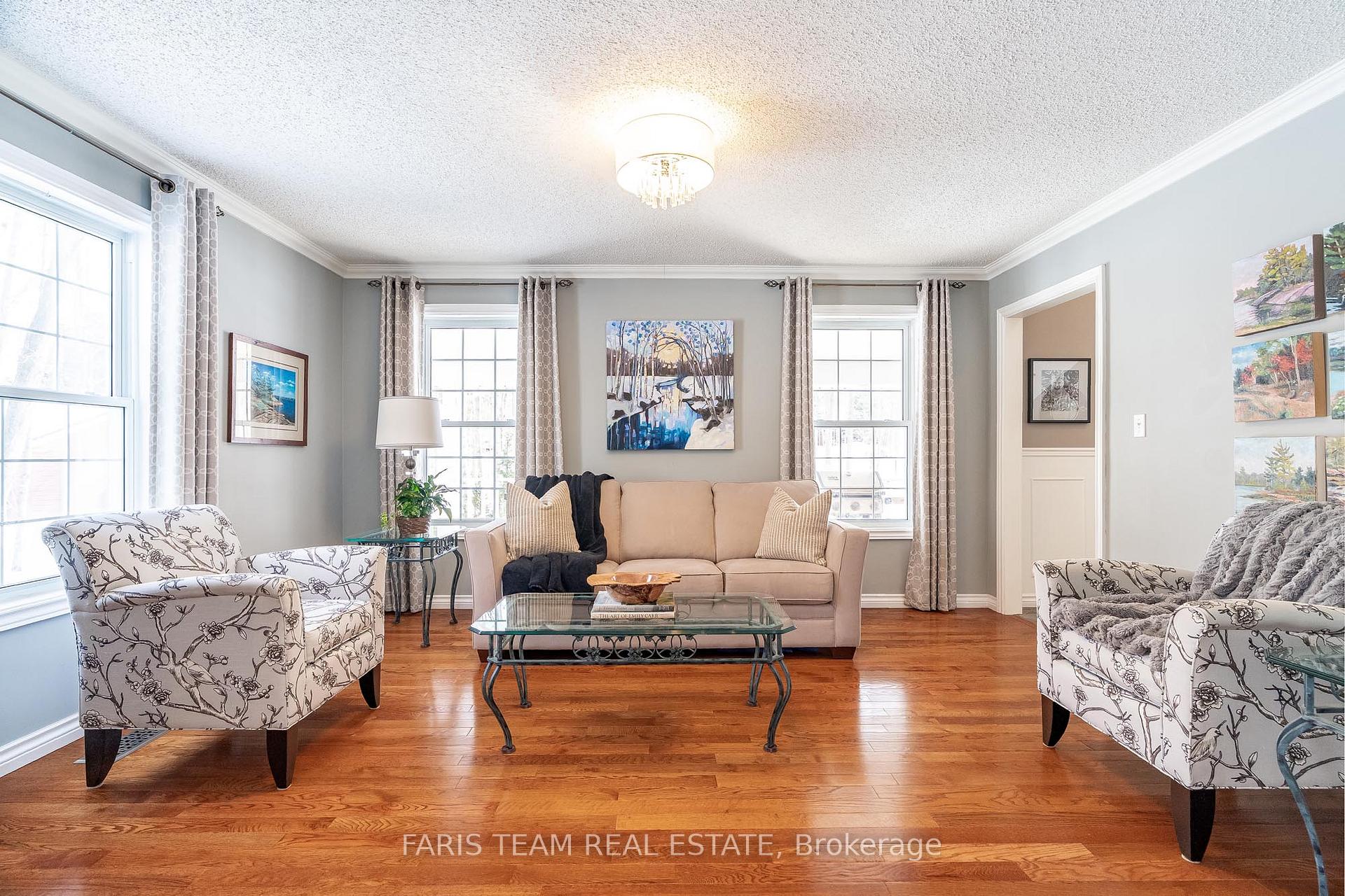 Photo 13 of 64 Goldfinch Crescent, Tiny, Rural Tiny — HOMEH