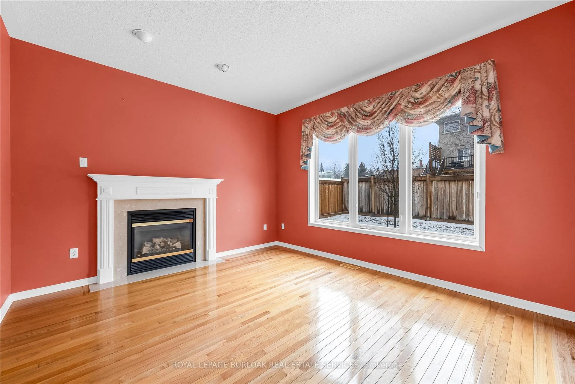 Photo 14 of Unit 1, 10 Davidson Boulevard, Hamilton, Dundas — HOMEH
