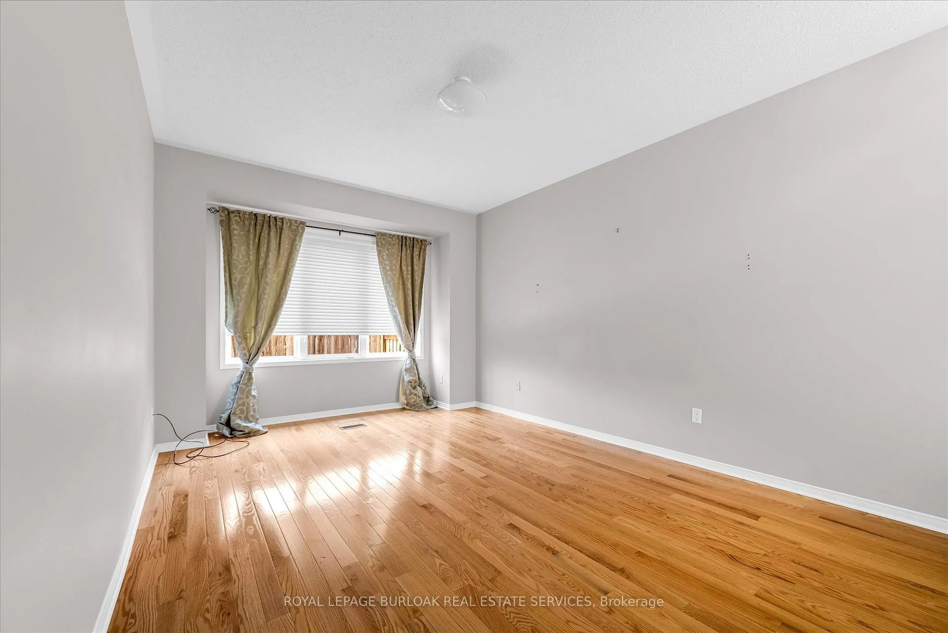 Photo 16 of Unit 1, 10 Davidson Boulevard, Hamilton, Dundas — HOMEH
