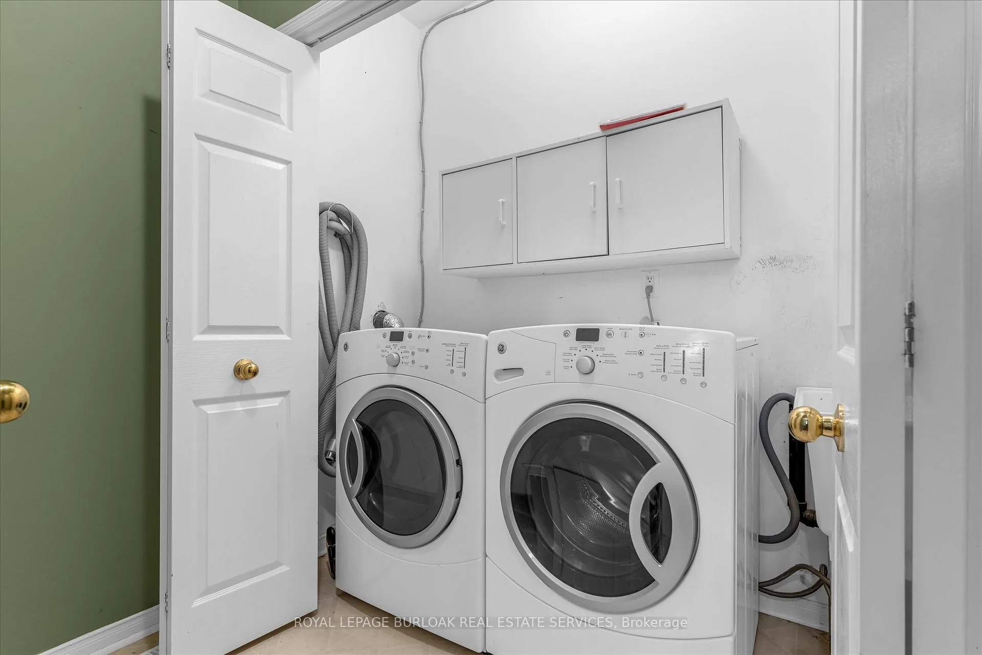 Photo 20 of Unit 1, 10 Davidson Boulevard, Hamilton, Dundas — HOMEH