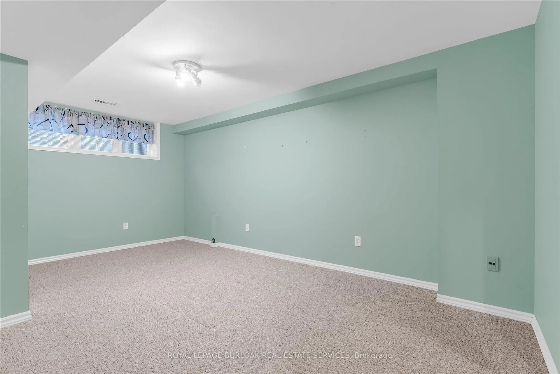 Photo 22 of Unit 1, 10 Davidson Boulevard, Hamilton, Dundas — HOMEH