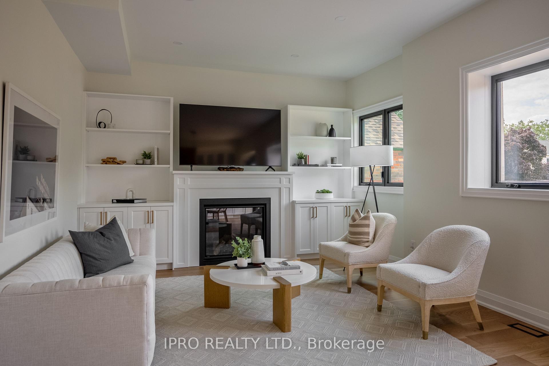 Photo 12 of 246 O'connor Drive, Toronto, East York — HOMEH