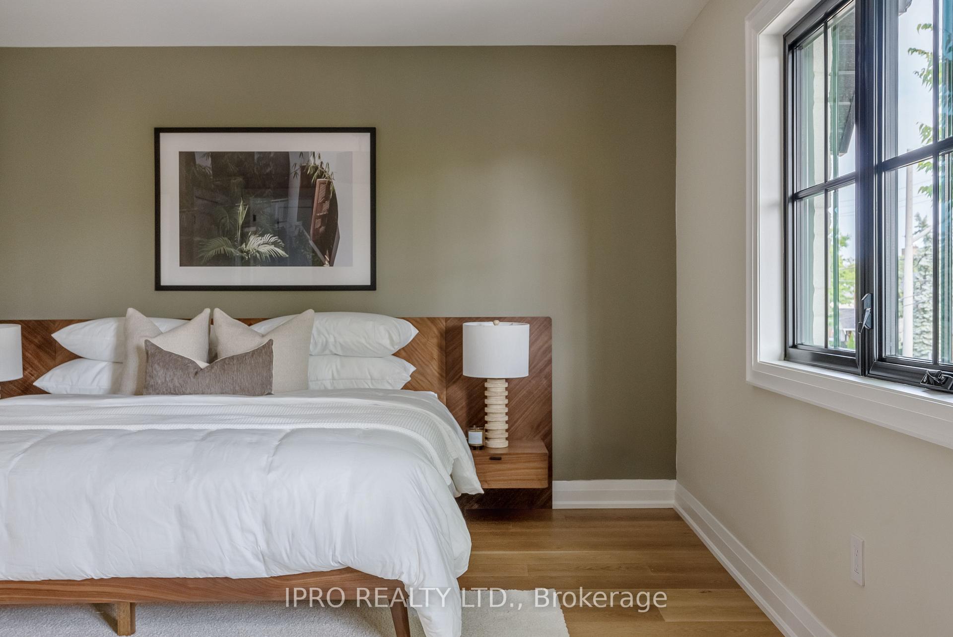 Photo 20 of 246 O'connor Drive, Toronto, East York — HOMEH