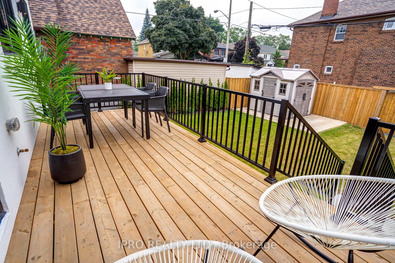 Photo 33 of 246 O'connor Drive, Toronto, East York — HOMEH