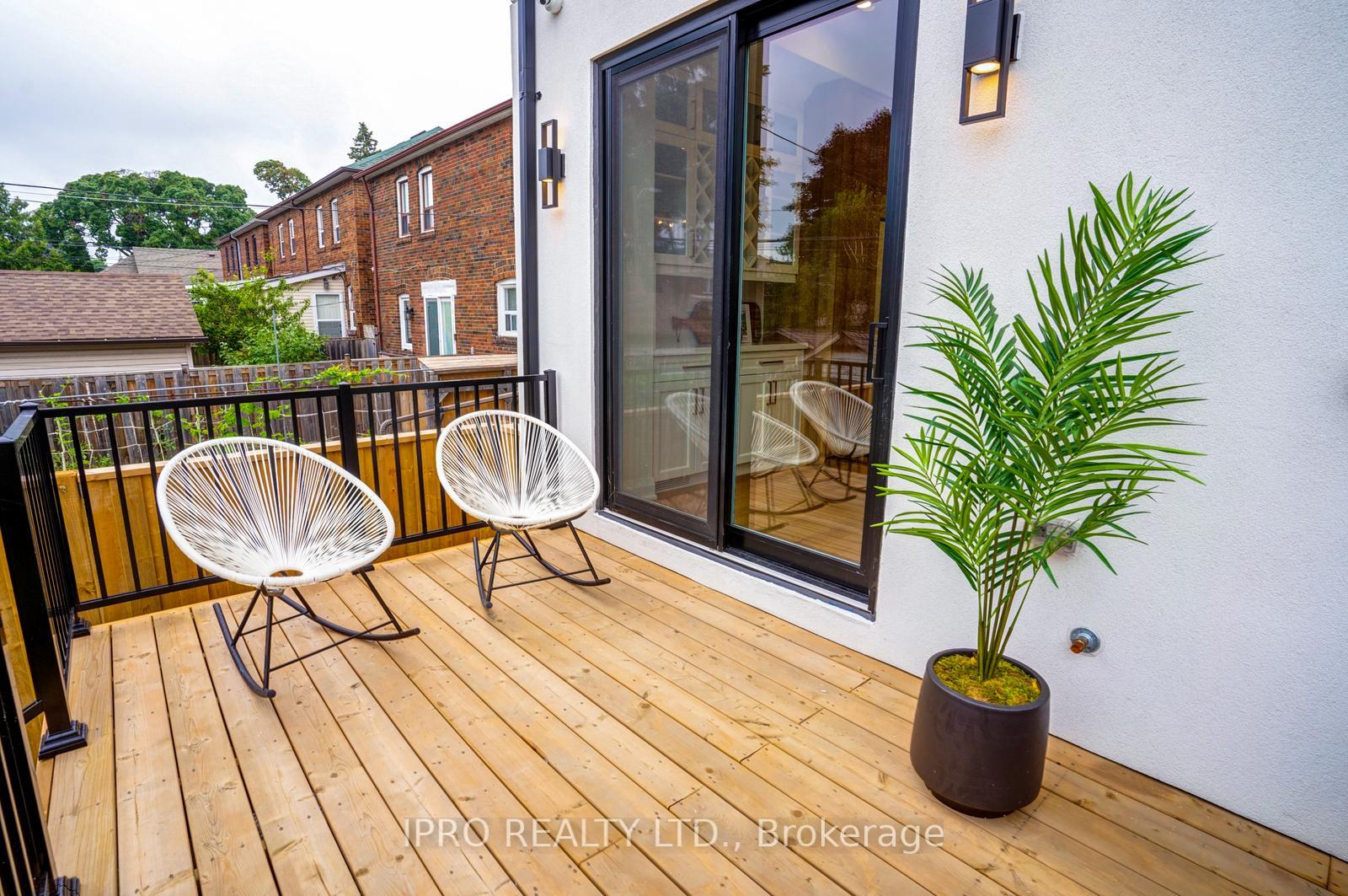 Photo 35 of 246 O'connor Drive, Toronto, East York — HOMEH