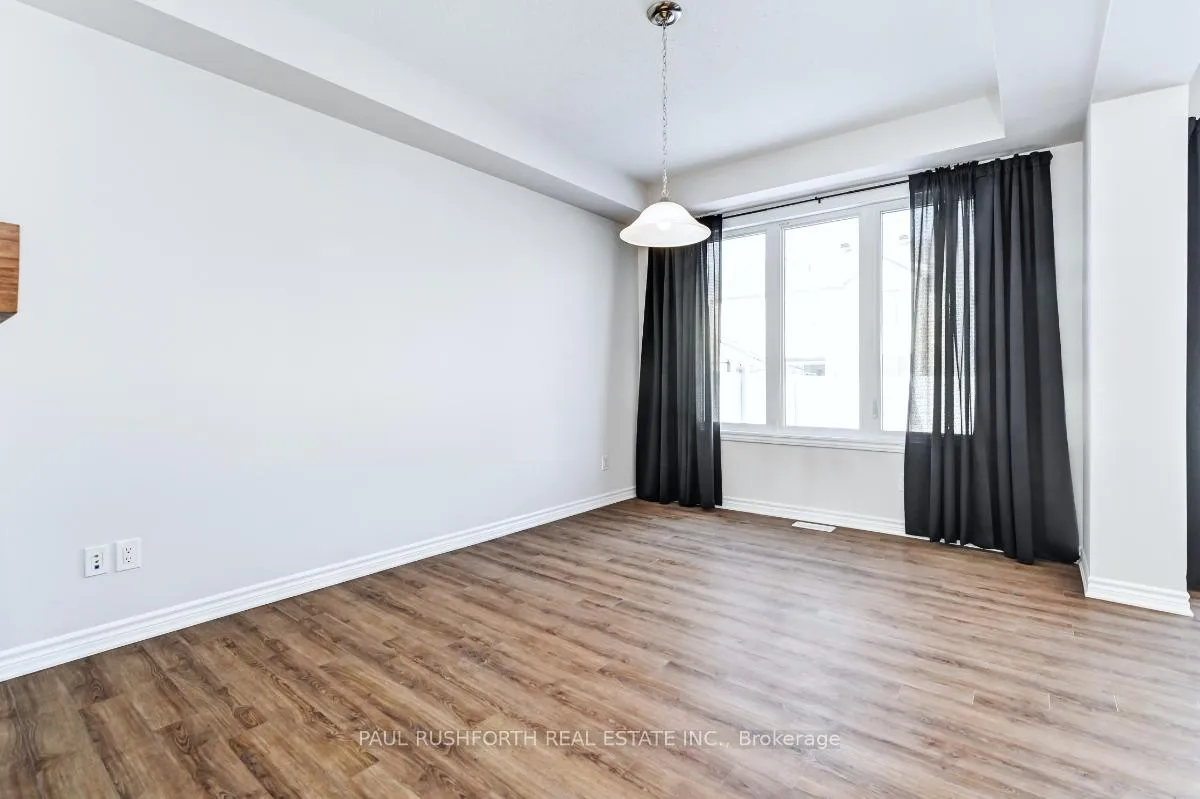 Photo 4 of 123 Pictou Crescent, Ottawa, Kanata - Emerald Meadows/Trailwest — HOMEH
