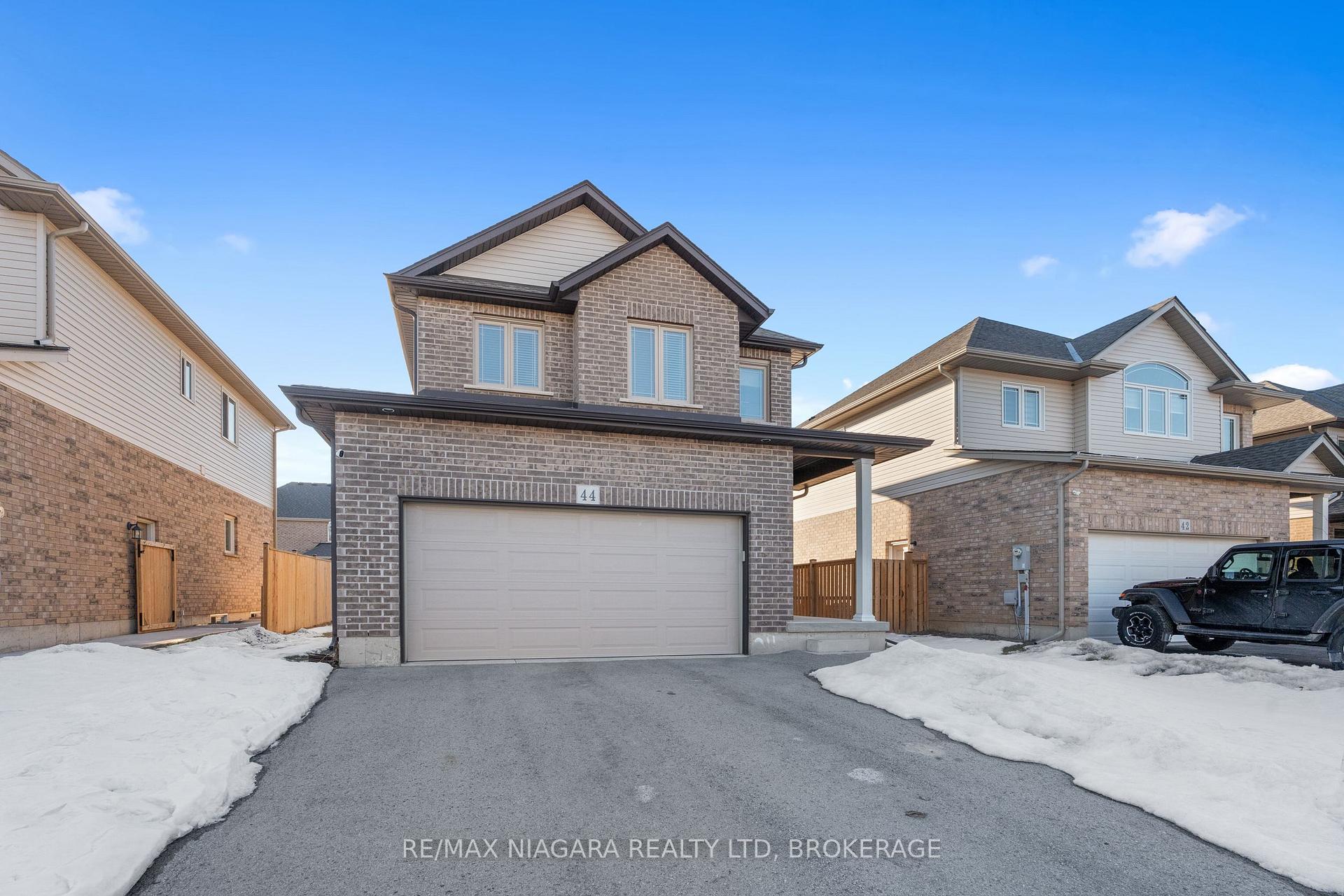 Photo 2 of 44 Success Way, Thorold, Rolling Meadows — HOMEH