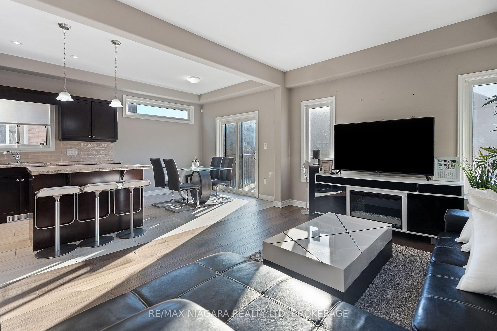 Photo 4 of 44 Success Way, Thorold, Rolling Meadows — HOMEH