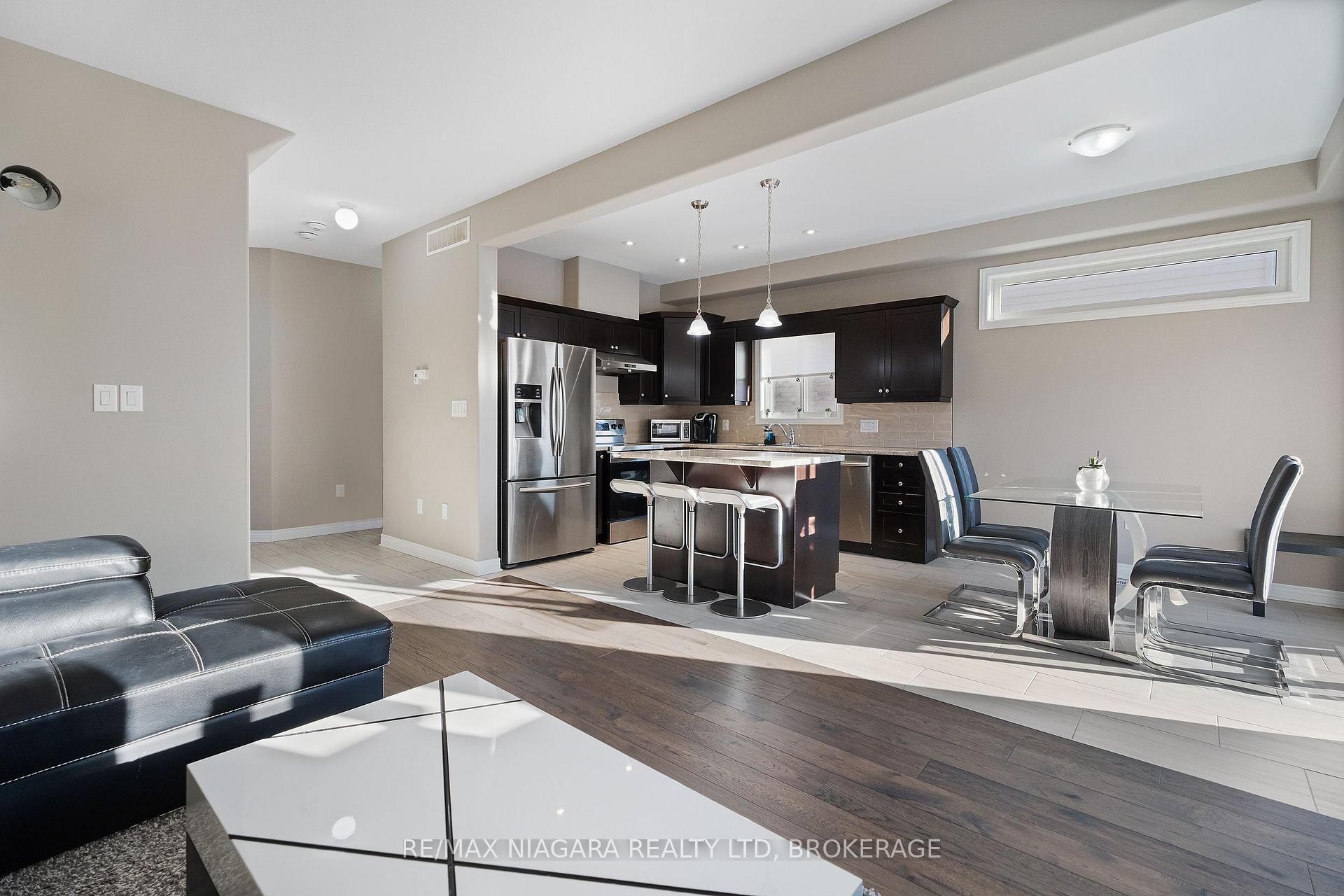 Photo 5 of 44 Success Way, Thorold, Rolling Meadows — HOMEH