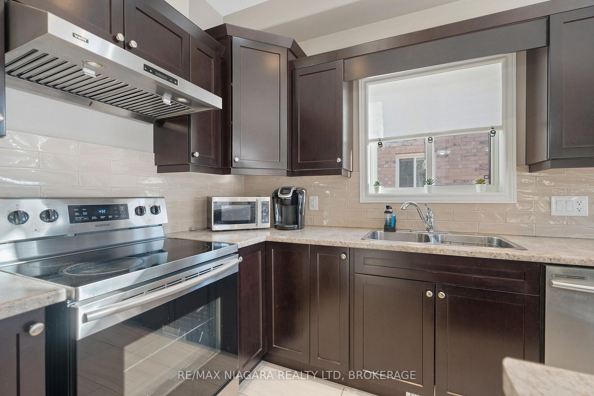 Photo 9 of 44 Success Way, Thorold, Rolling Meadows — HOMEH