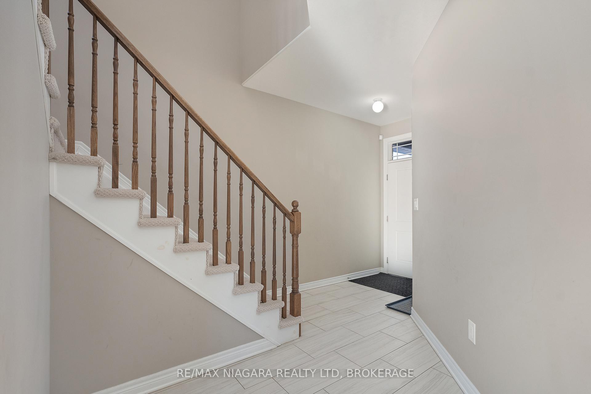 Photo 18 of 44 Success Way, Thorold, Rolling Meadows — HOMEH