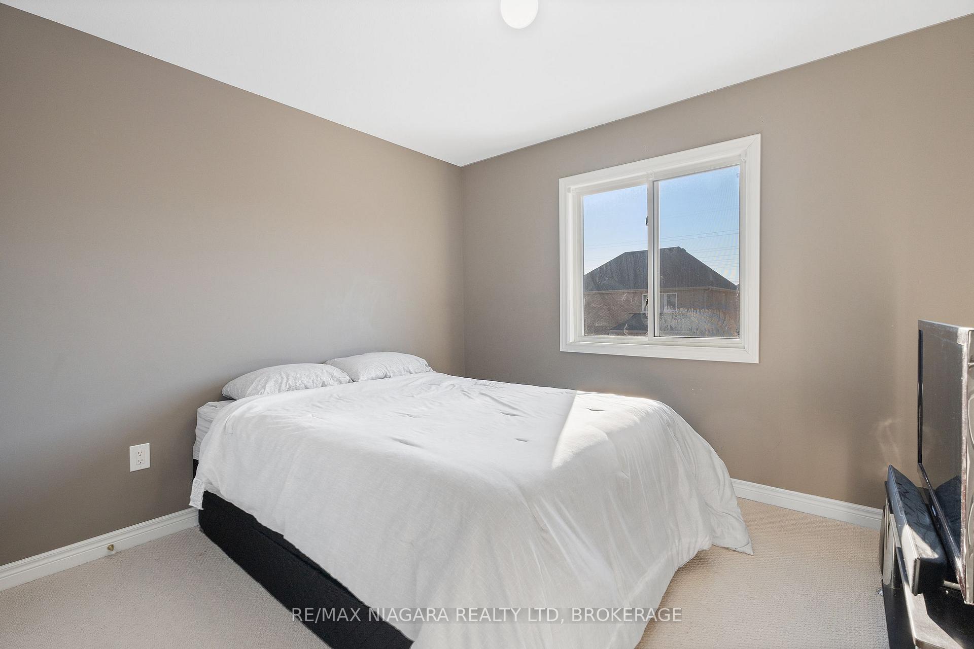 Photo 22 of 44 Success Way, Thorold, Rolling Meadows — HOMEH