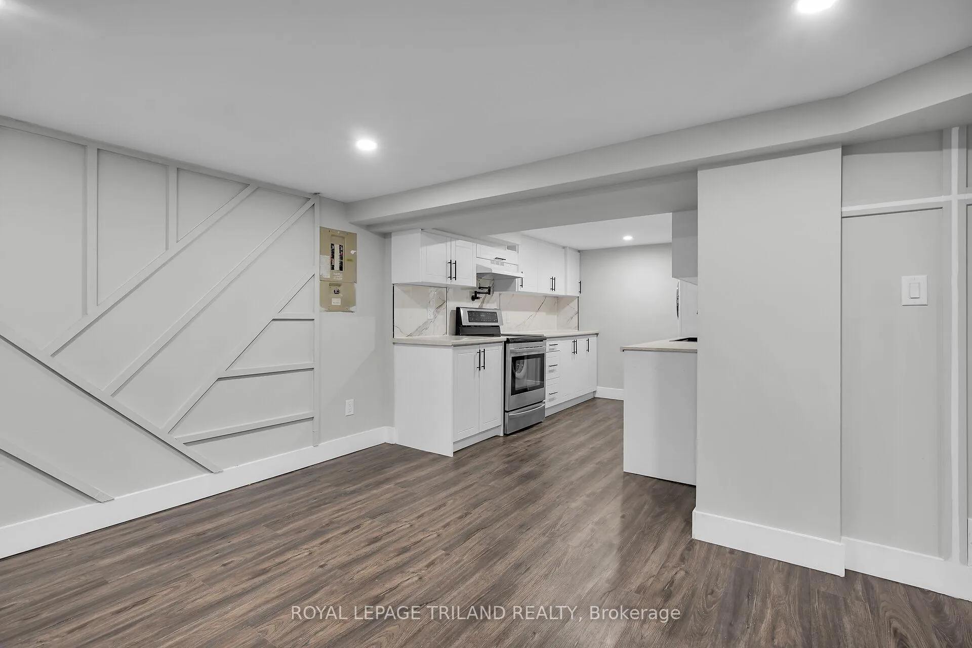Photo 2 of Unit 3, 22 Mitchell Street, St. Thomas — HOMEH