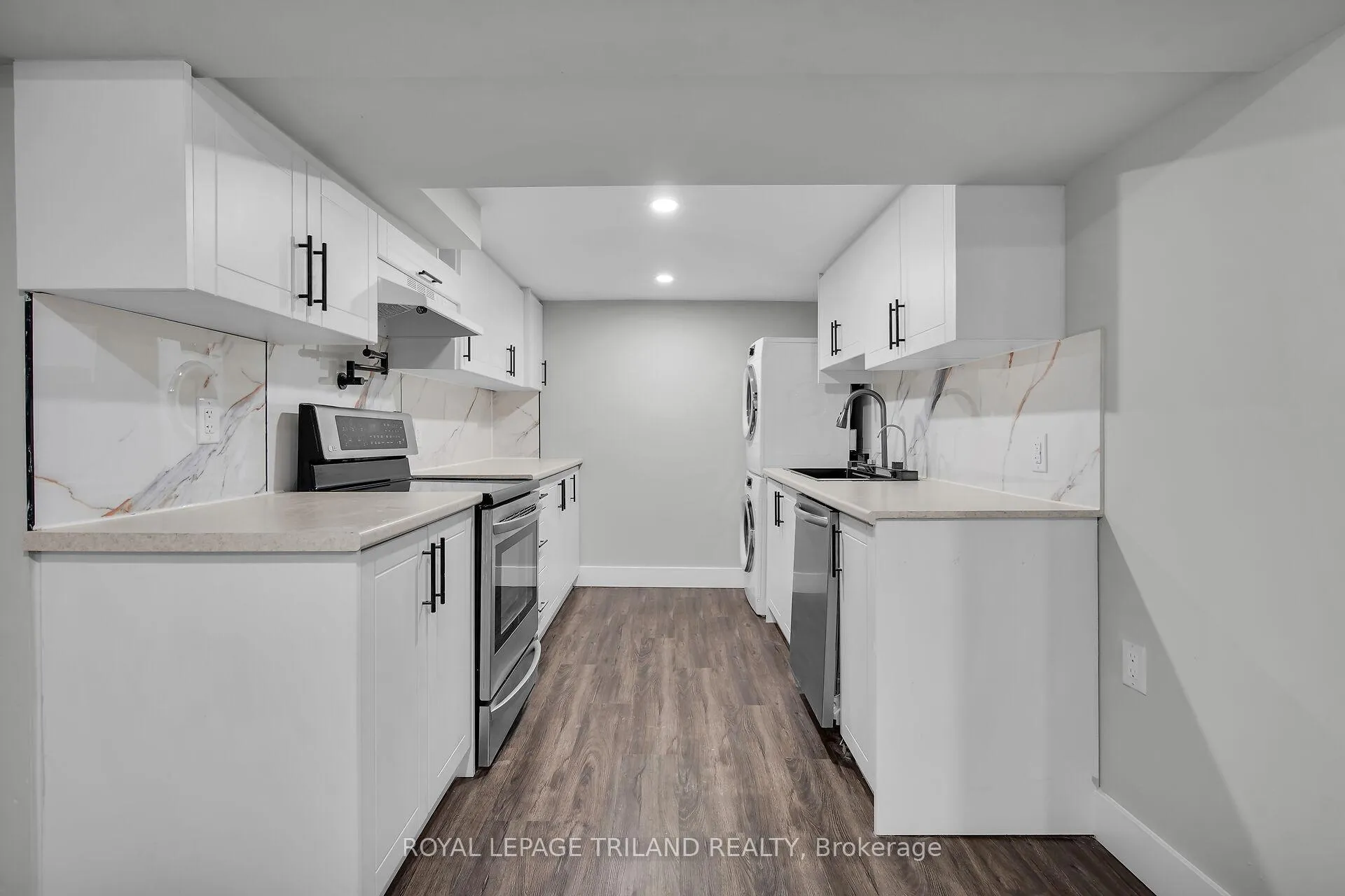 Photo 4 of Unit 3, 22 Mitchell Street, St. Thomas — HOMEH