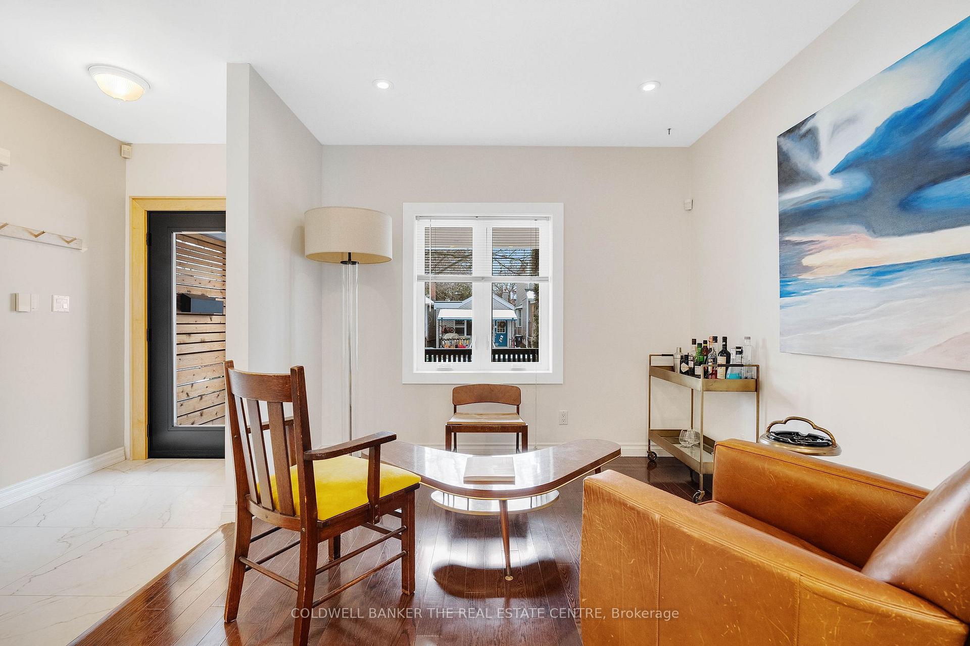 Photo 7 of 25 Wiley Avenue, Toronto, Danforth Village-East York — HOMEH