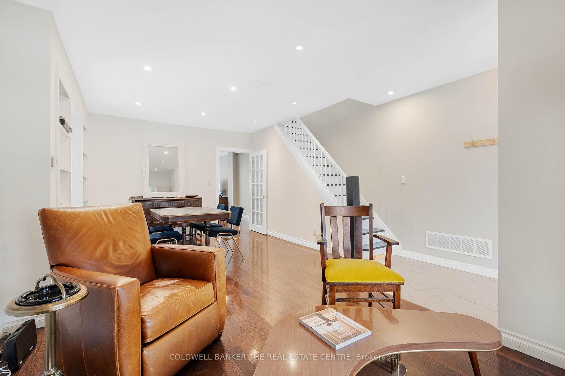 Photo 8 of 25 Wiley Avenue, Toronto, Danforth Village-East York — HOMEH
