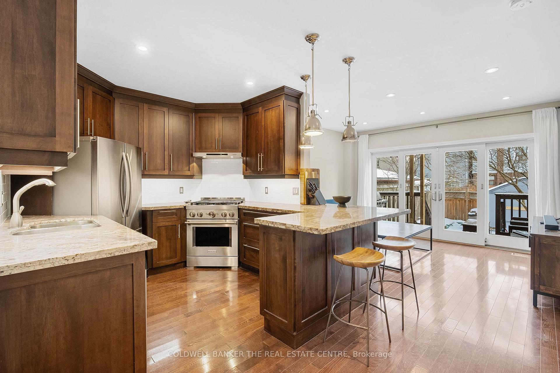 Photo 11 of 25 Wiley Avenue, Toronto, Danforth Village-East York — HOMEH