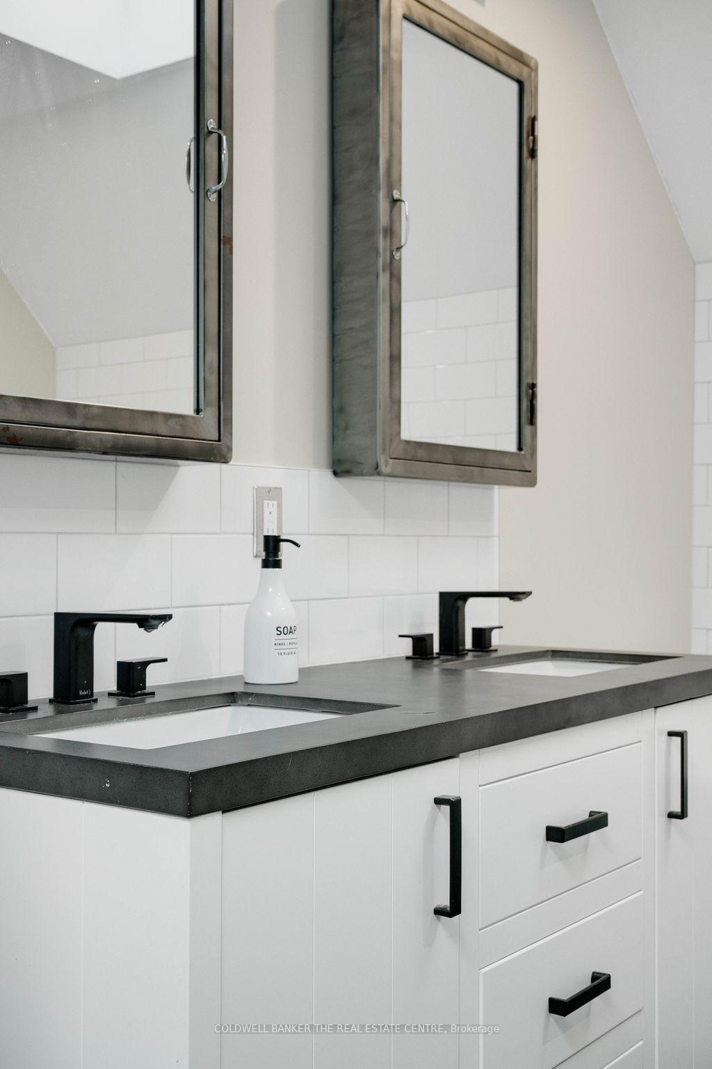 Photo 25 of 25 Wiley Avenue, Toronto, Danforth Village-East York — HOMEH