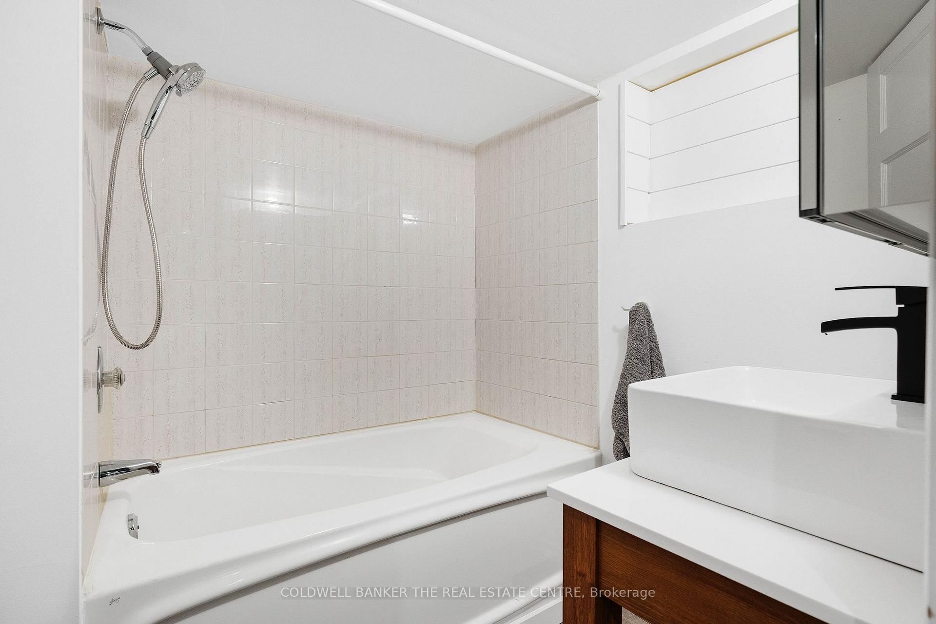Photo 30 of 25 Wiley Avenue, Toronto, Danforth Village-East York — HOMEH