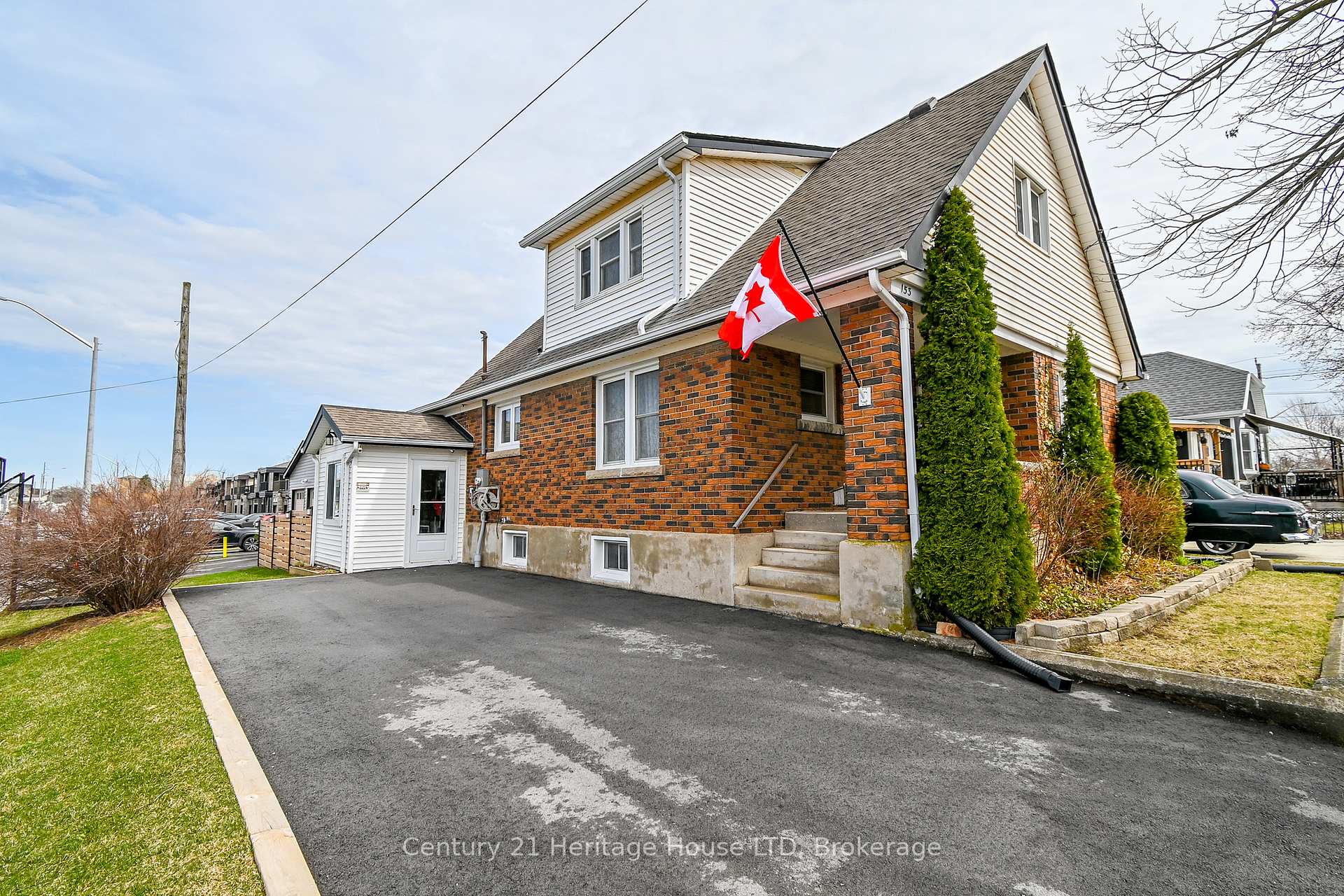 Photo 1 of 153 Clara Street, Thorold, Allanburg/Thorold South — HOMEH