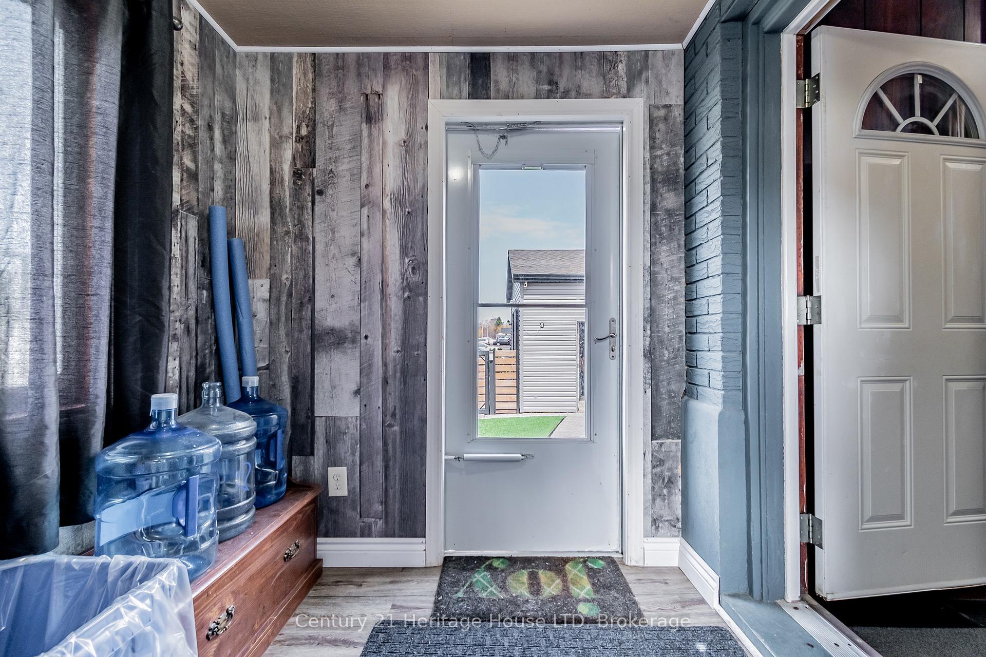 Photo 14 of 153 Clara Street, Thorold, Allanburg/Thorold South — HOMEH