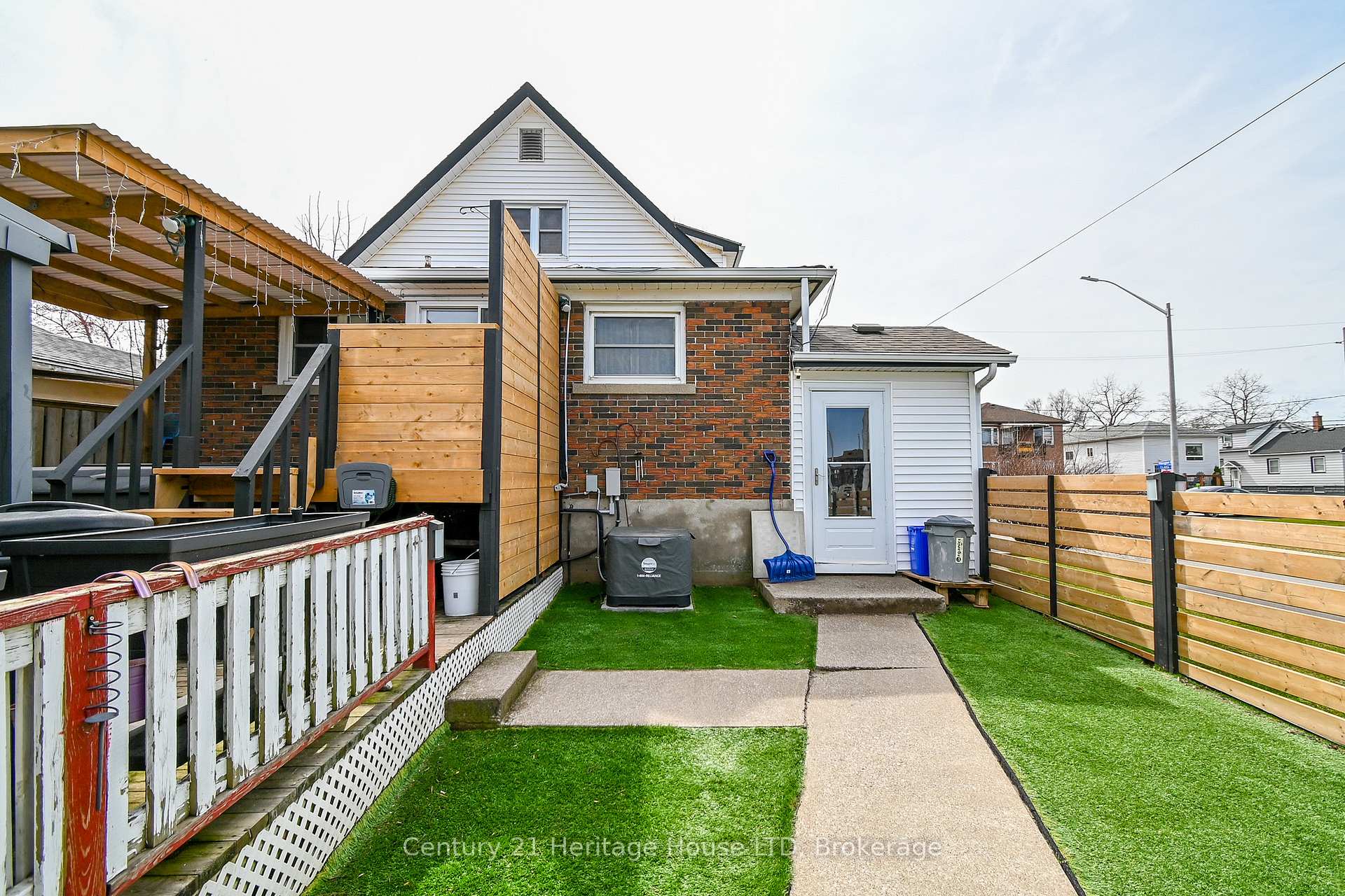 Photo 15 of 153 Clara Street, Thorold, Allanburg/Thorold South — HOMEH