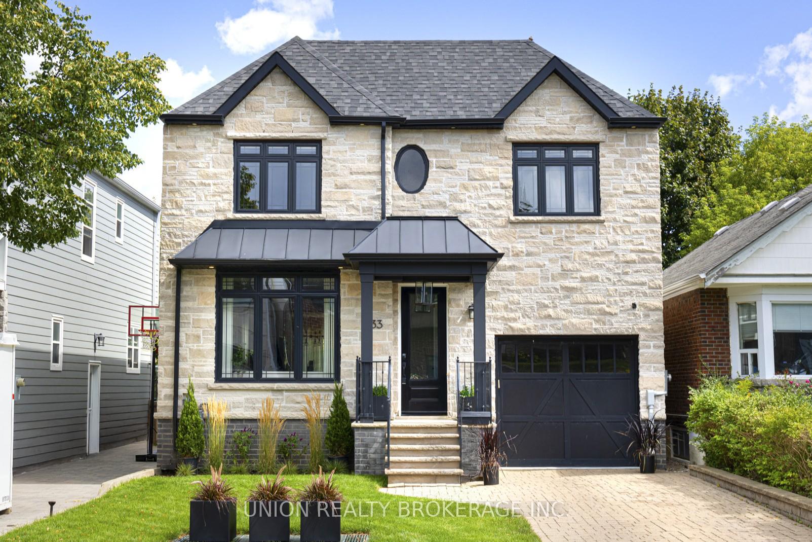 Front of 33 Hunt Club Drive