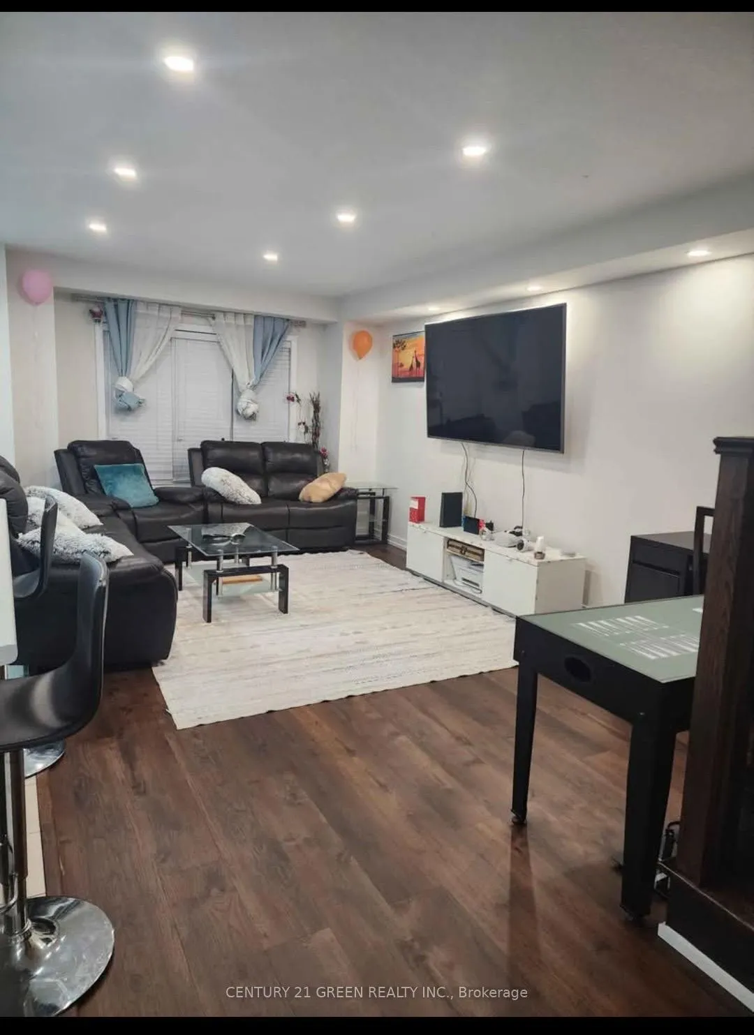 Photo 2 of 55 Prestwick Street, Hamilton, Stoney Creek Mountain — HOMEH
