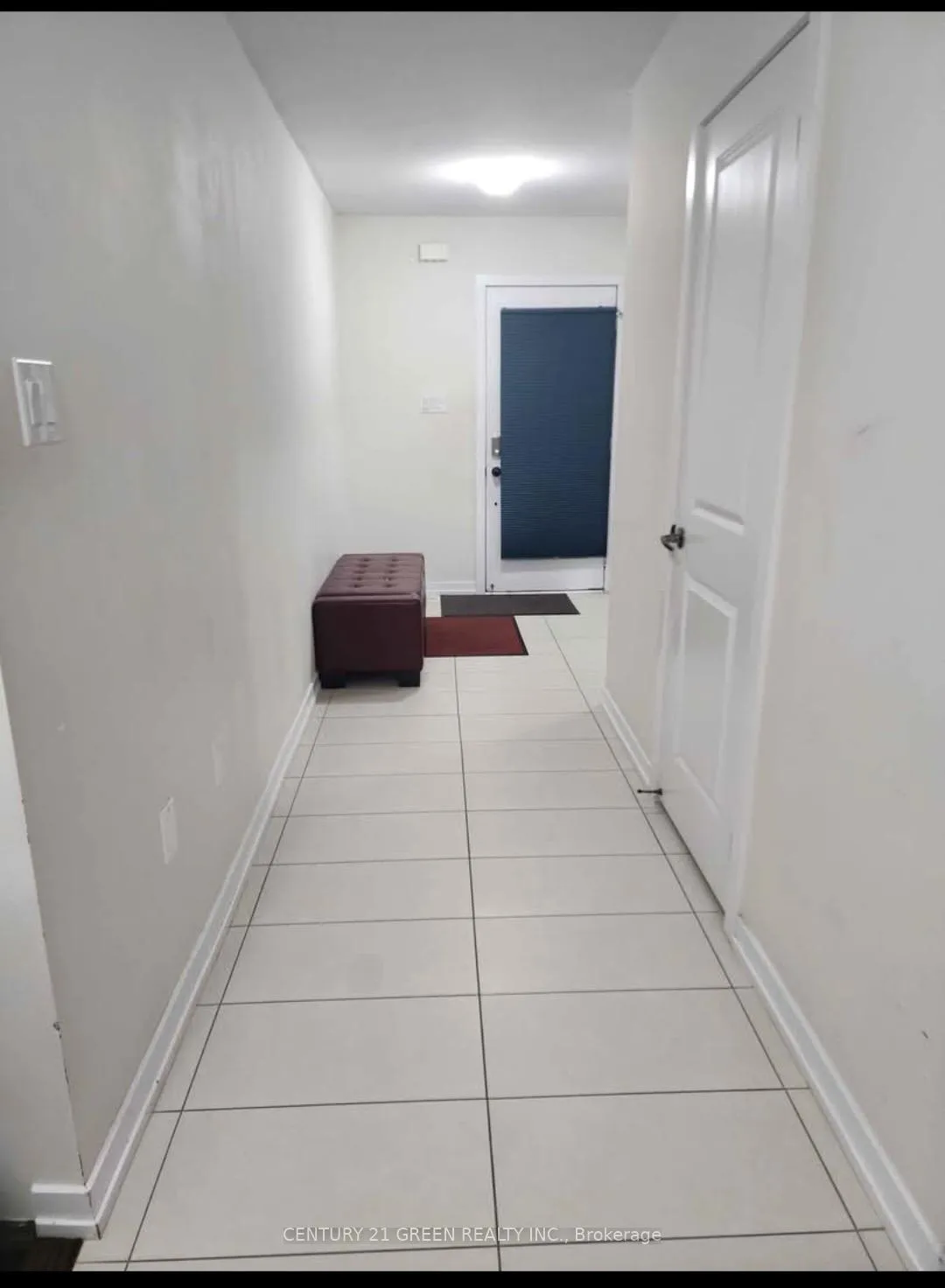 Photo 5 of 55 Prestwick Street, Hamilton, Stoney Creek Mountain — HOMEH