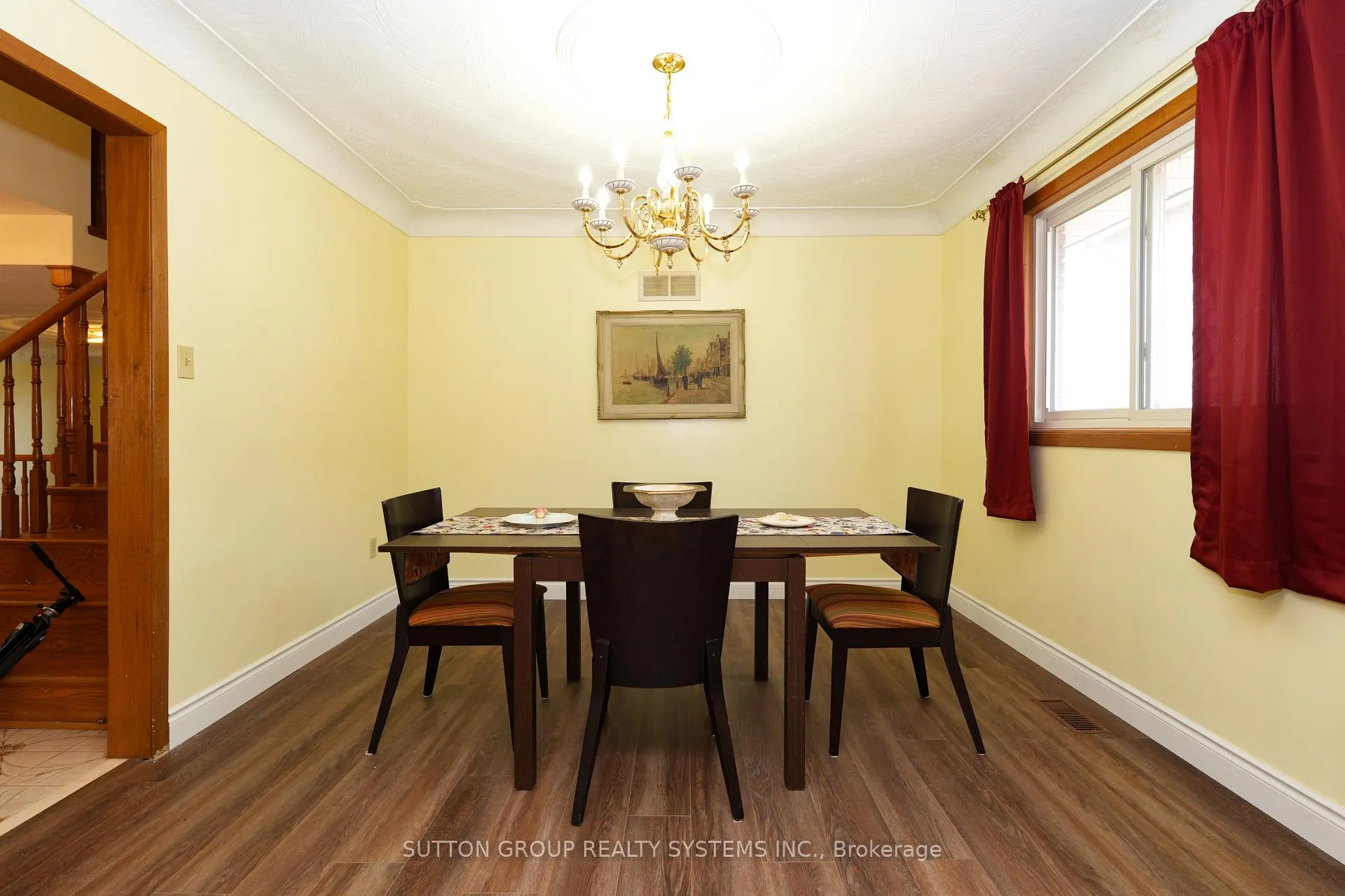 Photo 7 of 101 Henley Drive, Hamilton, Stoney Creek — HOMEH