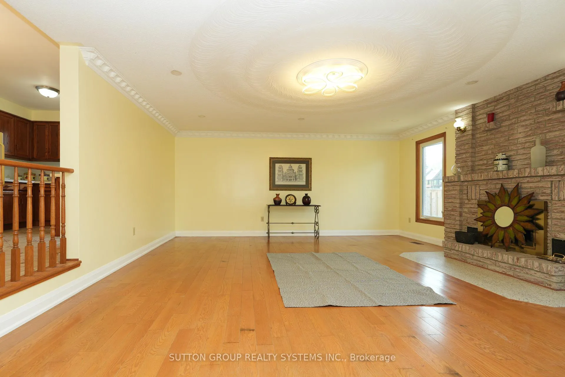 Photo 16 of 101 Henley Drive, Hamilton, Stoney Creek — HOMEH