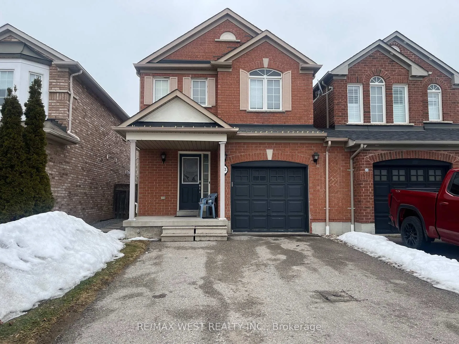 Photo 1 of Unit Bsmt, 53 Longueuil Place, Whitby, Pringle Creek — HOMEH