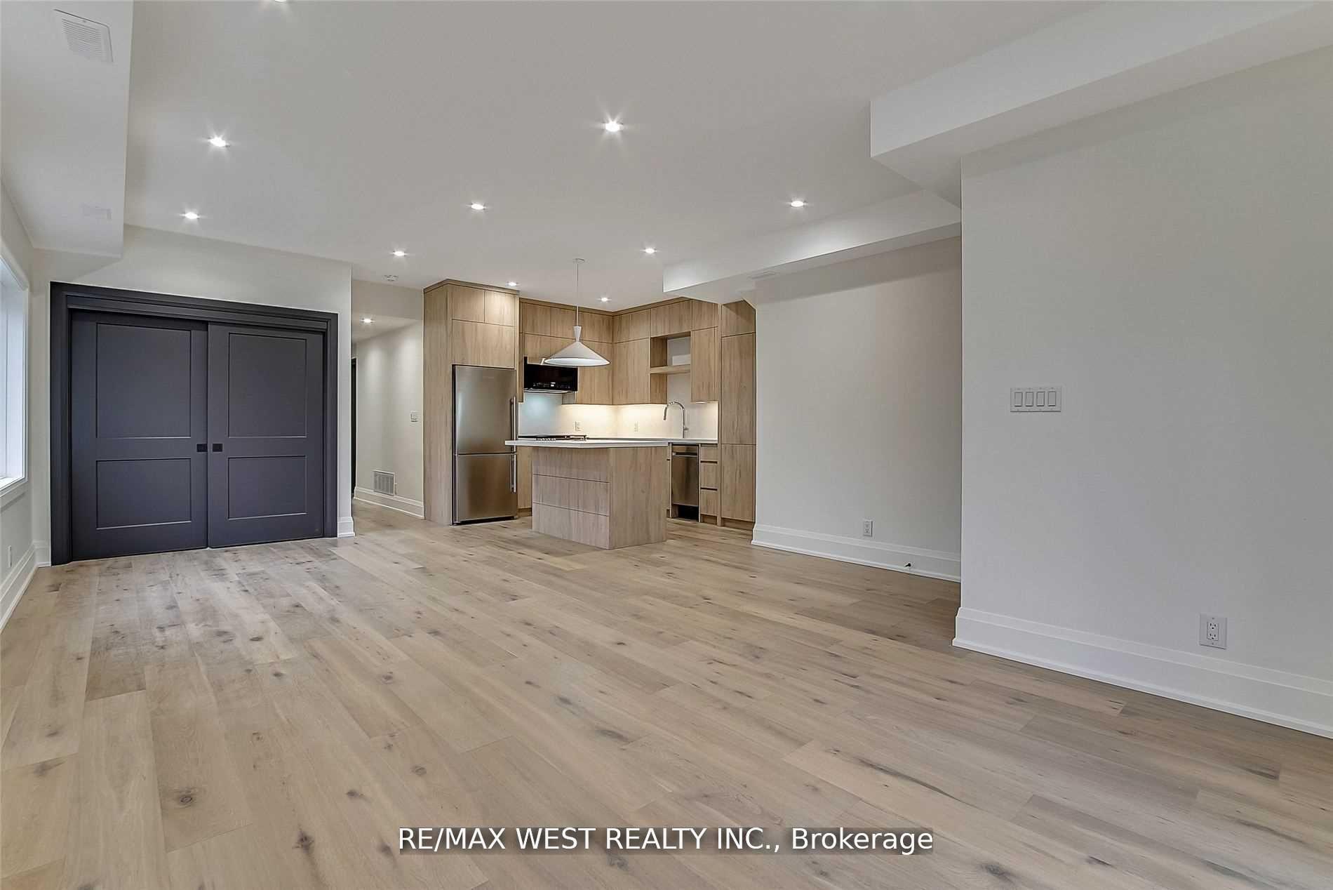 Photo 2 of Unit Main, 201 Cedric Avenue, Toronto, Oakwood Village — HOMEH