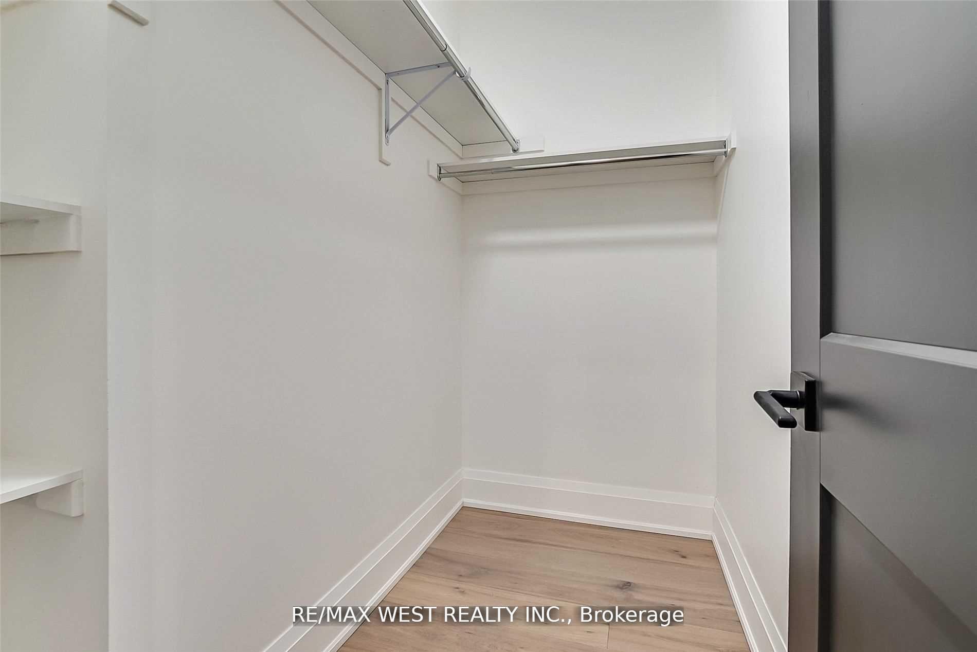 Photo 9 of Unit Main, 201 Cedric Avenue, Toronto, Oakwood Village — HOMEH