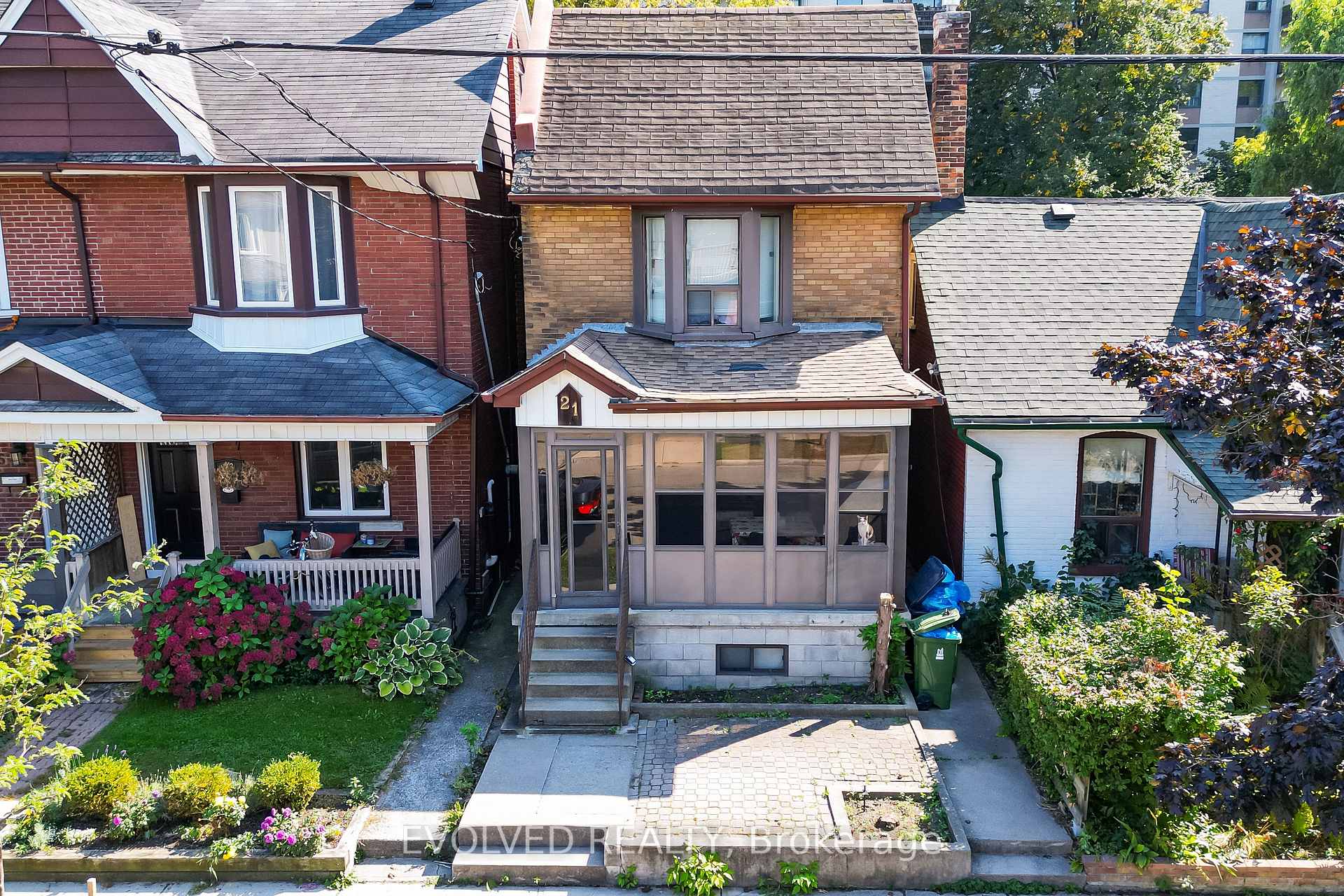 Photo 1 of 21 Torrens Avenue, Toronto, Broadview North — HOMEH
