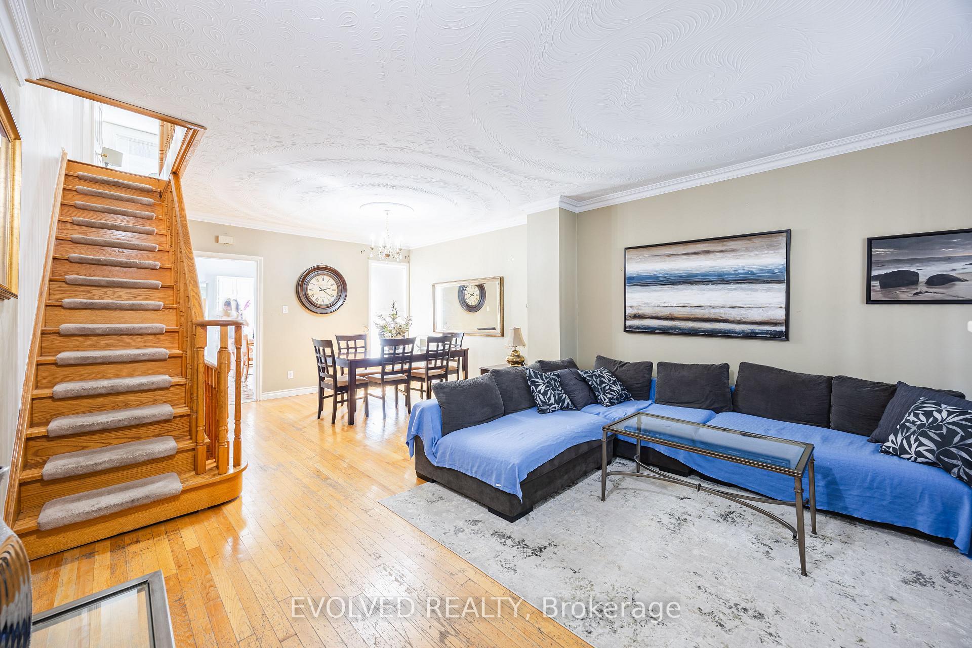 Photo 18 of 21 Torrens Avenue, Toronto, Broadview North — HOMEH