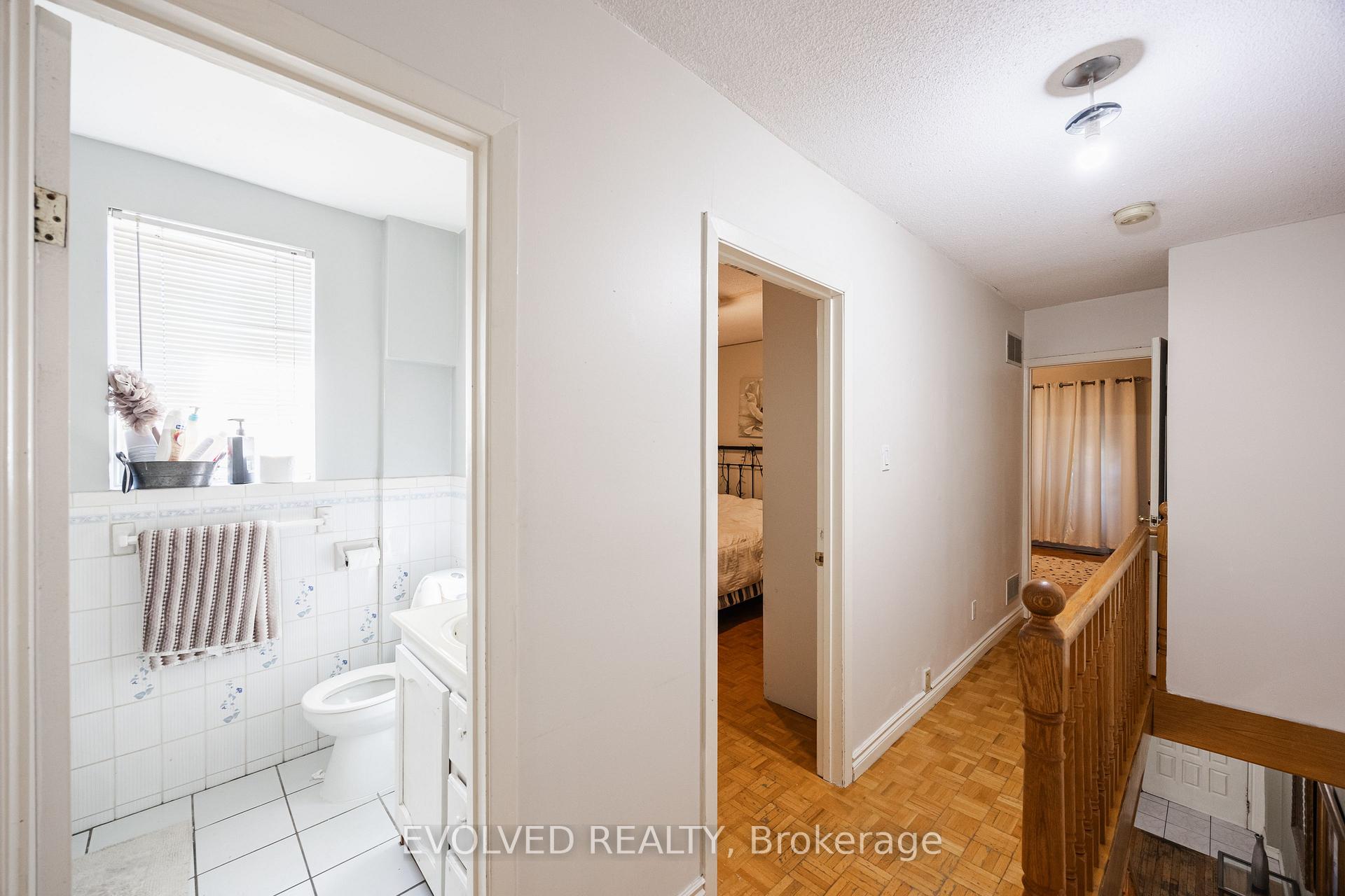 Photo 28 of 21 Torrens Avenue, Toronto, Broadview North — HOMEH