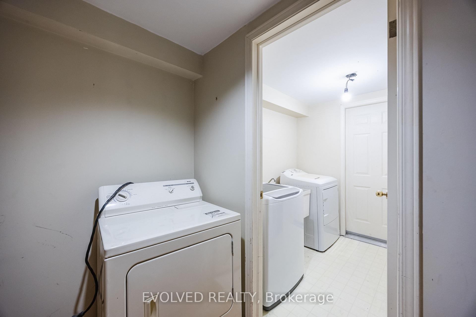 Photo 33 of 21 Torrens Avenue, Toronto, Broadview North — HOMEH